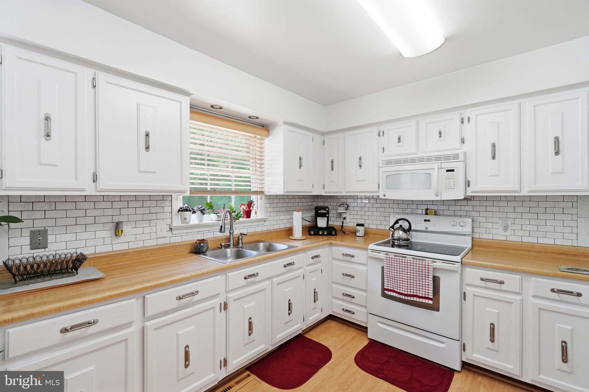 PT OF GEORGE S ROBINSON - Residential