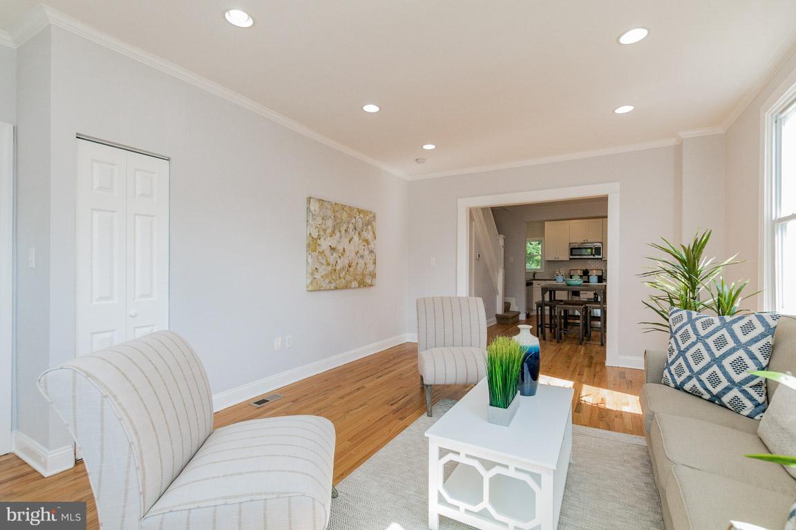 HAMILTON HEIGHTS - Residential