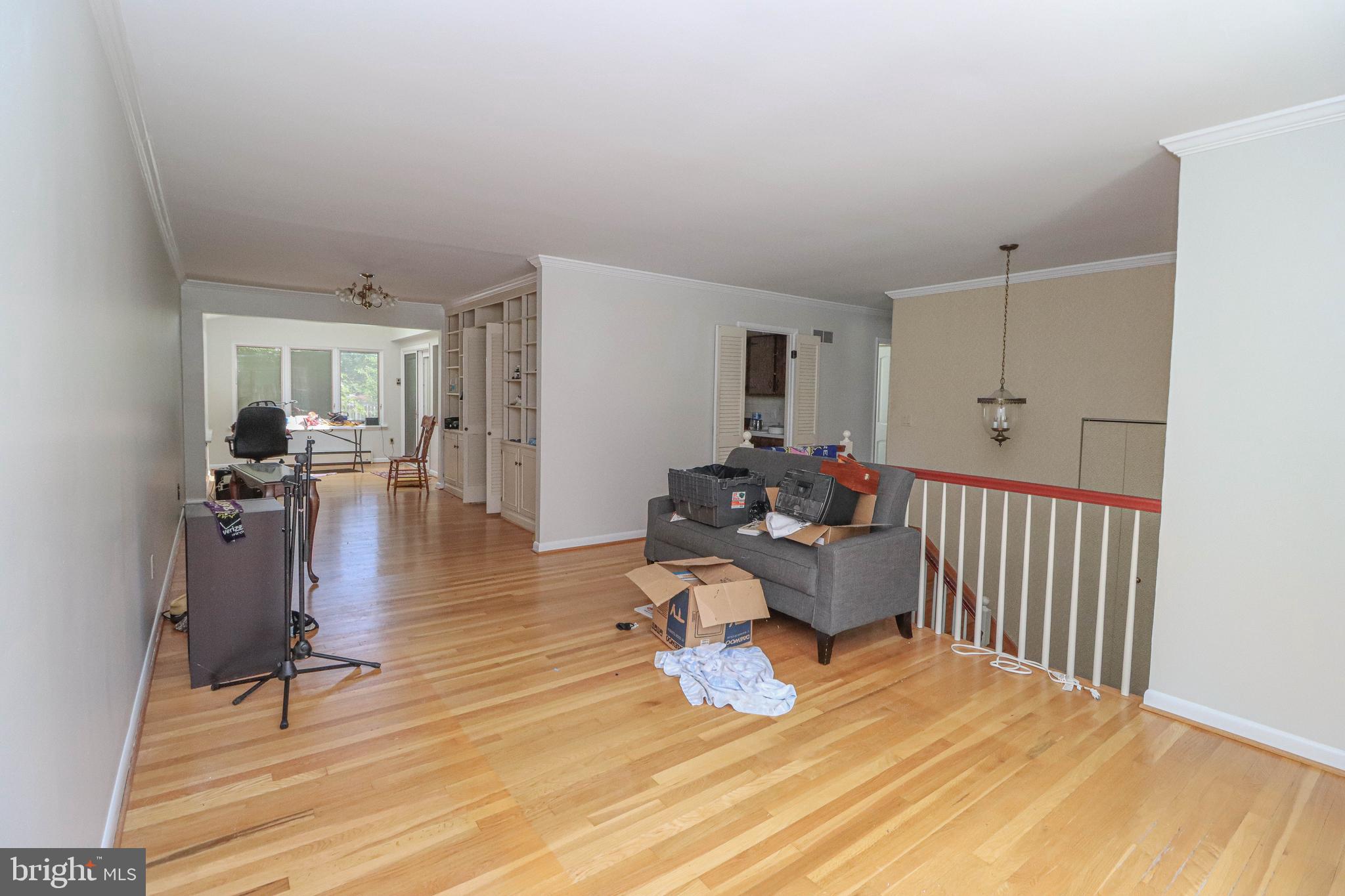 MAPLE RIDGE - Residential