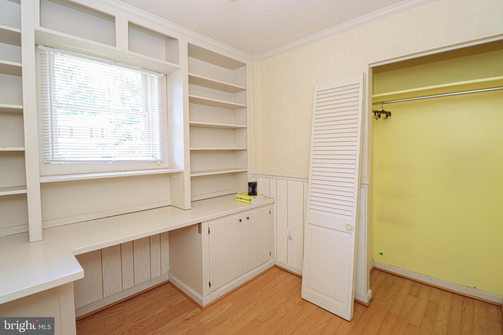 MAPLE RIDGE - Residential