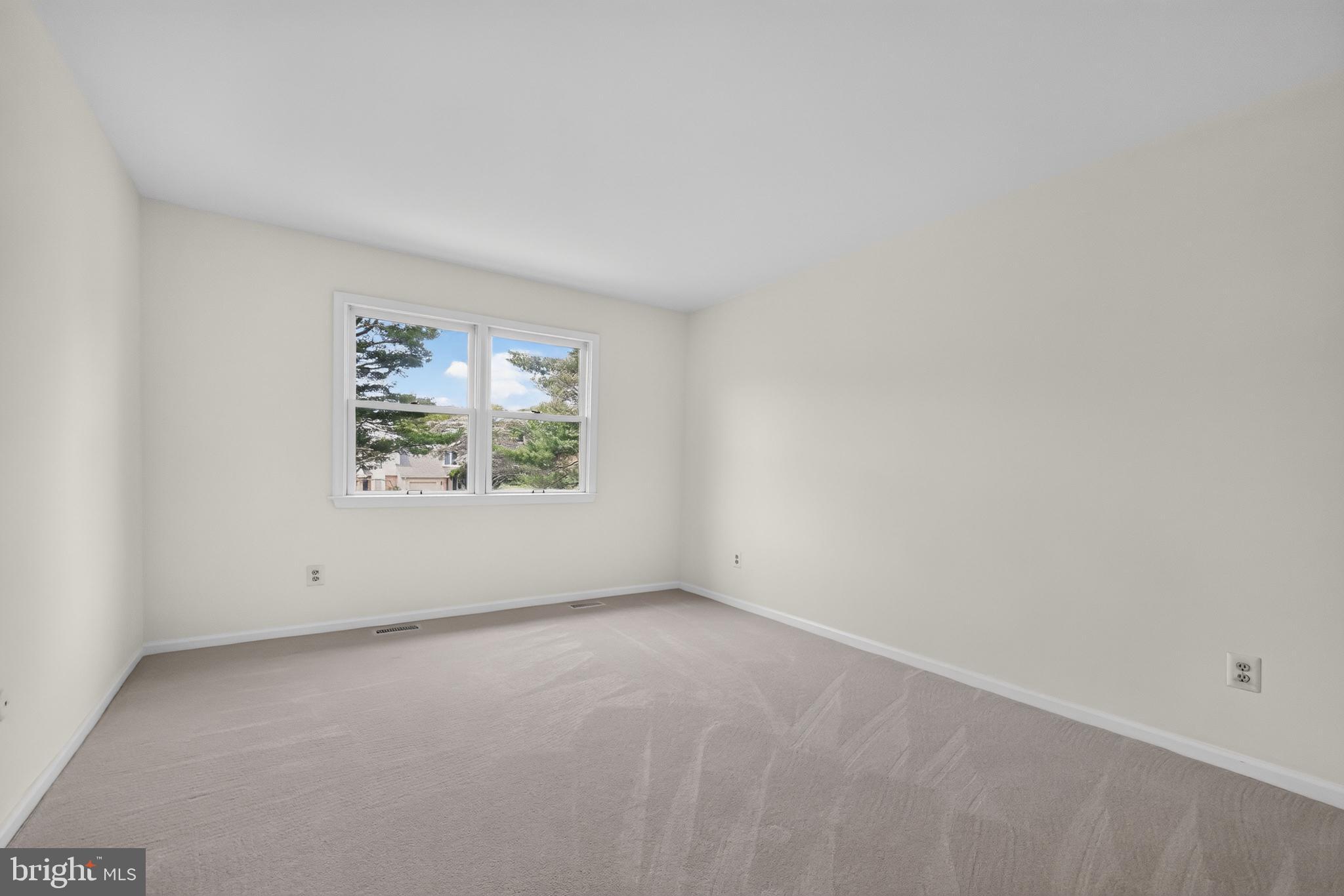 SUTPHIN PINES - Residential