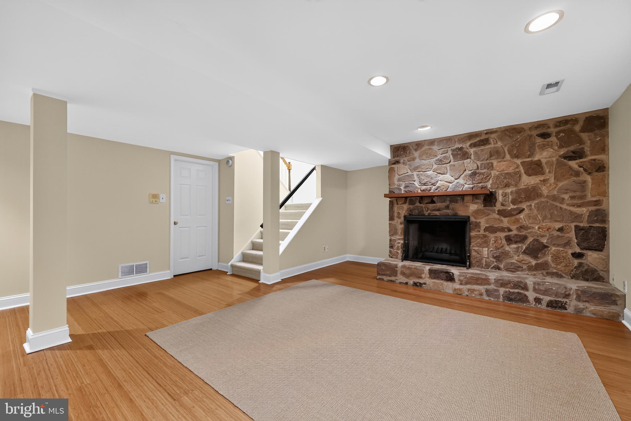 SUTPHIN PINES - Residential