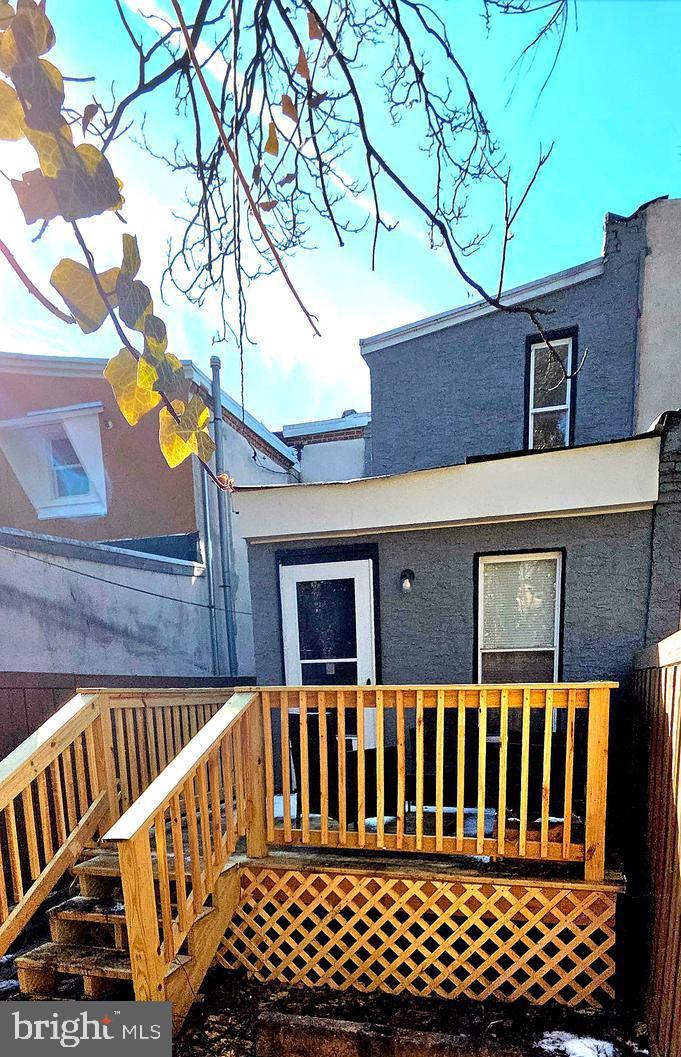 QUAKER HILL - Residential