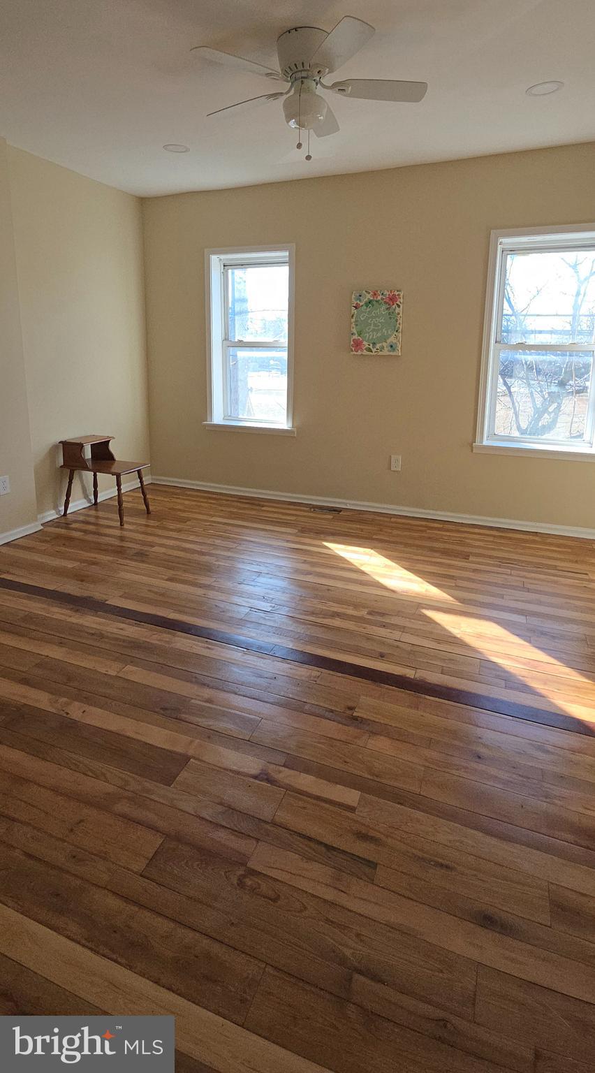 QUAKER HILL - Residential