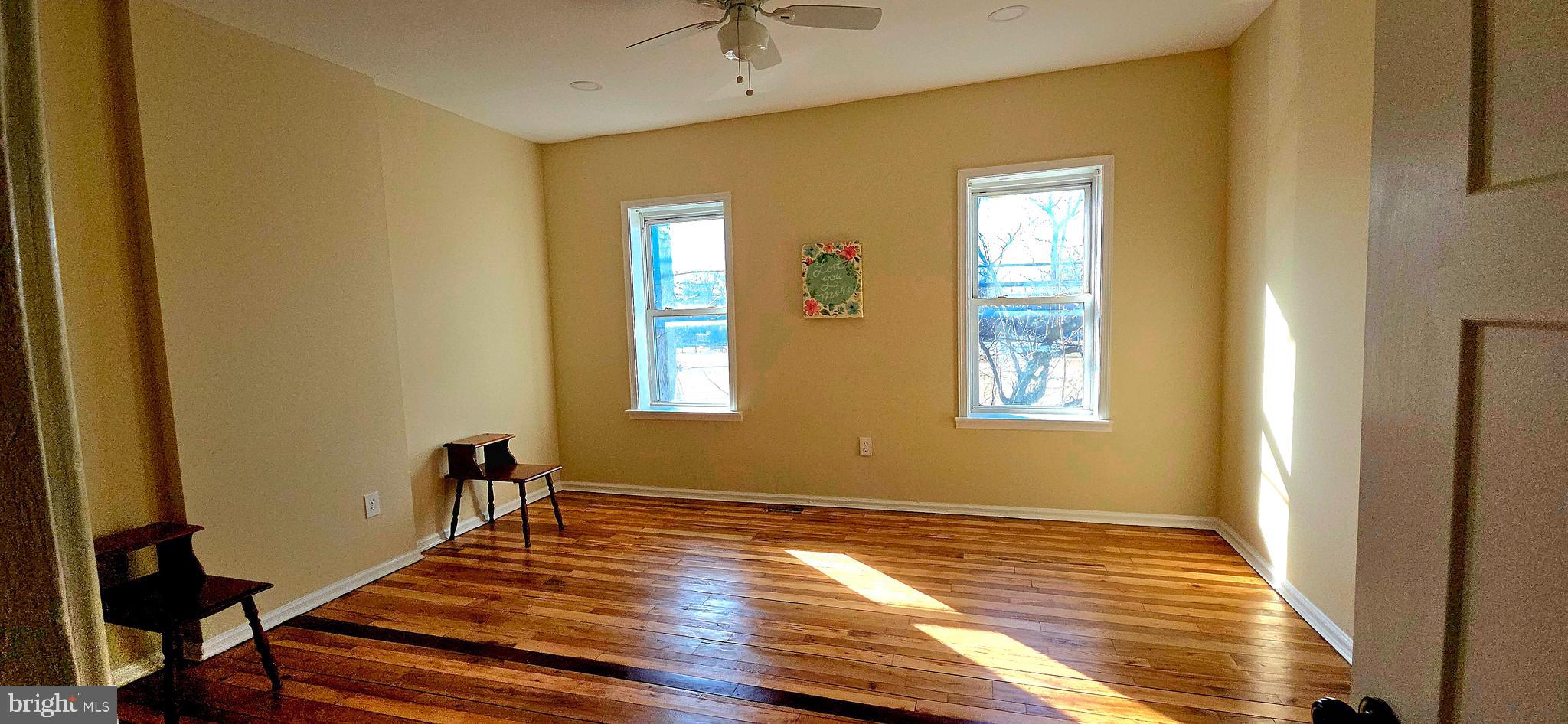 QUAKER HILL - Residential