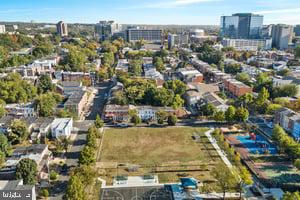 QUAKER HILL - Residential