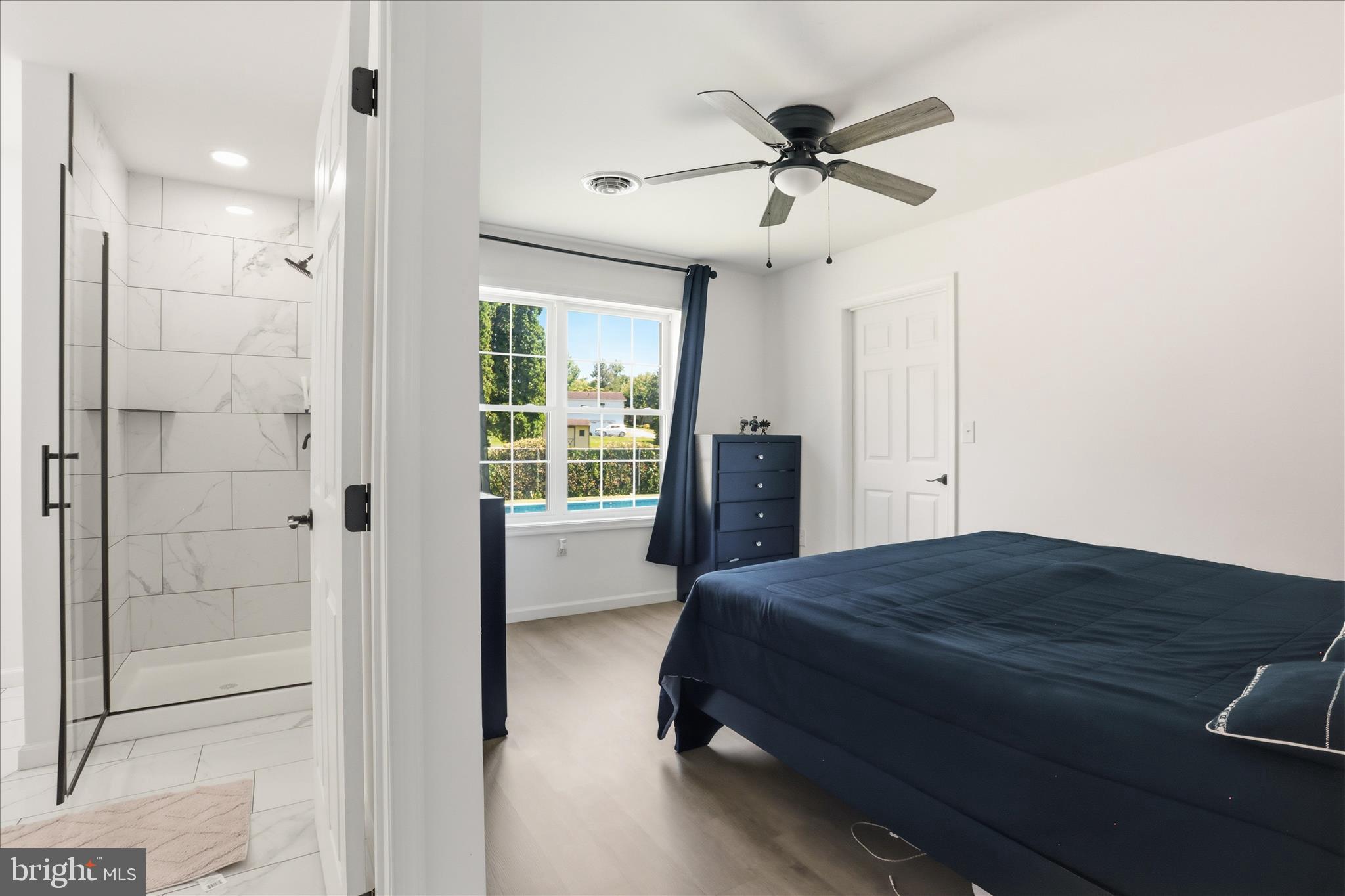 KENSINGTON HEIGHTS - Residential