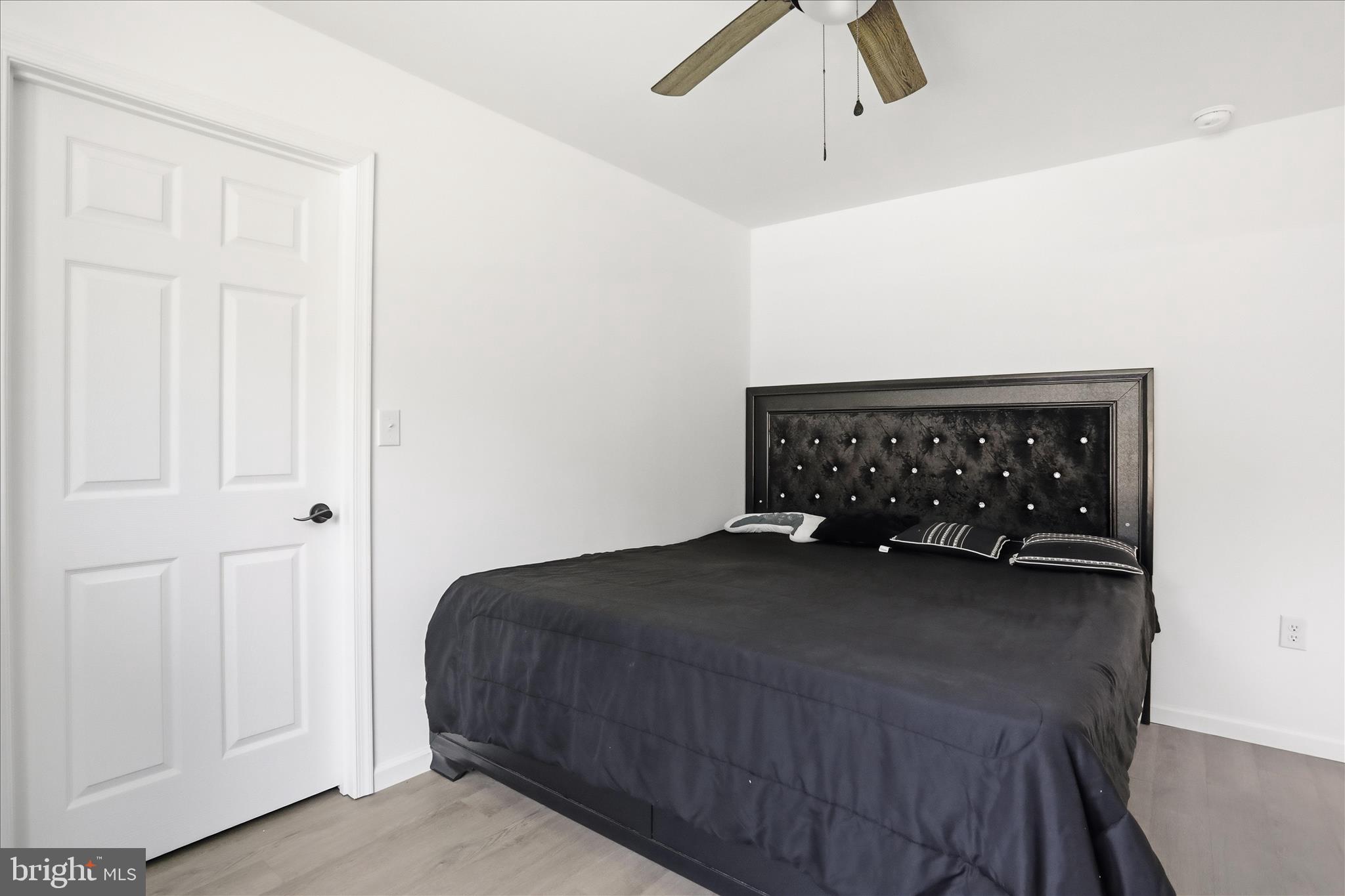 KENSINGTON HEIGHTS - Residential