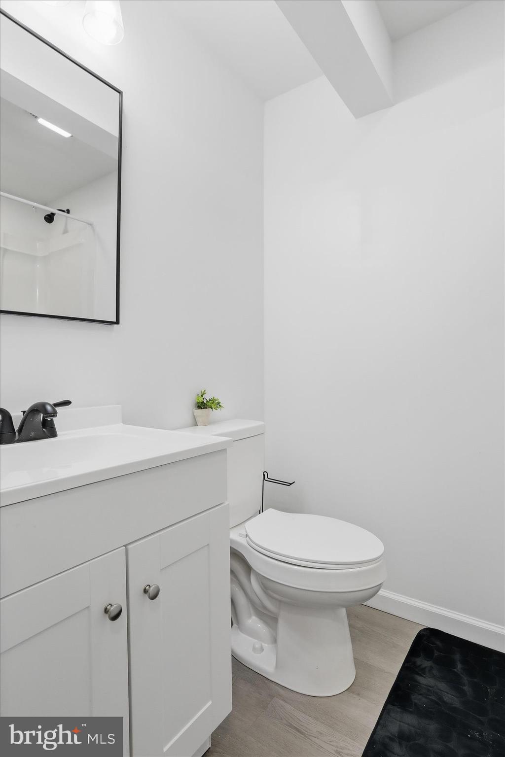 KENSINGTON HEIGHTS - Residential