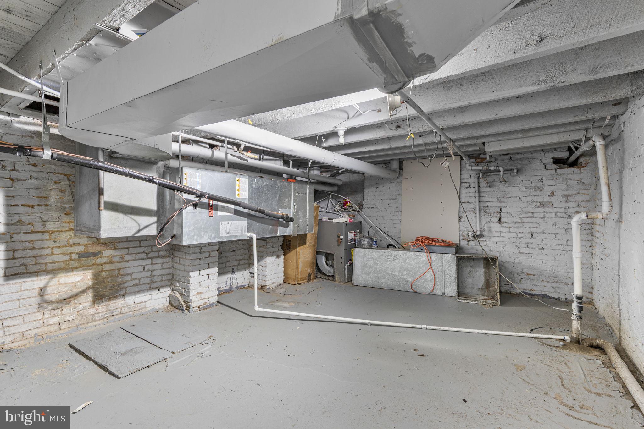 COLDSTREAM HOMESTEAD MONTEBELLO HISTORIC DISTRICT - Residential