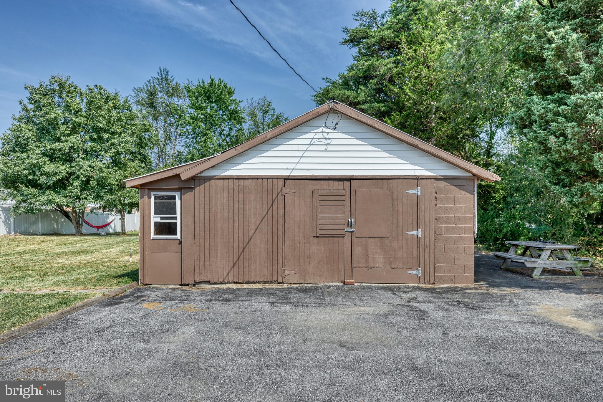 EAST PENNSBORO - Residential