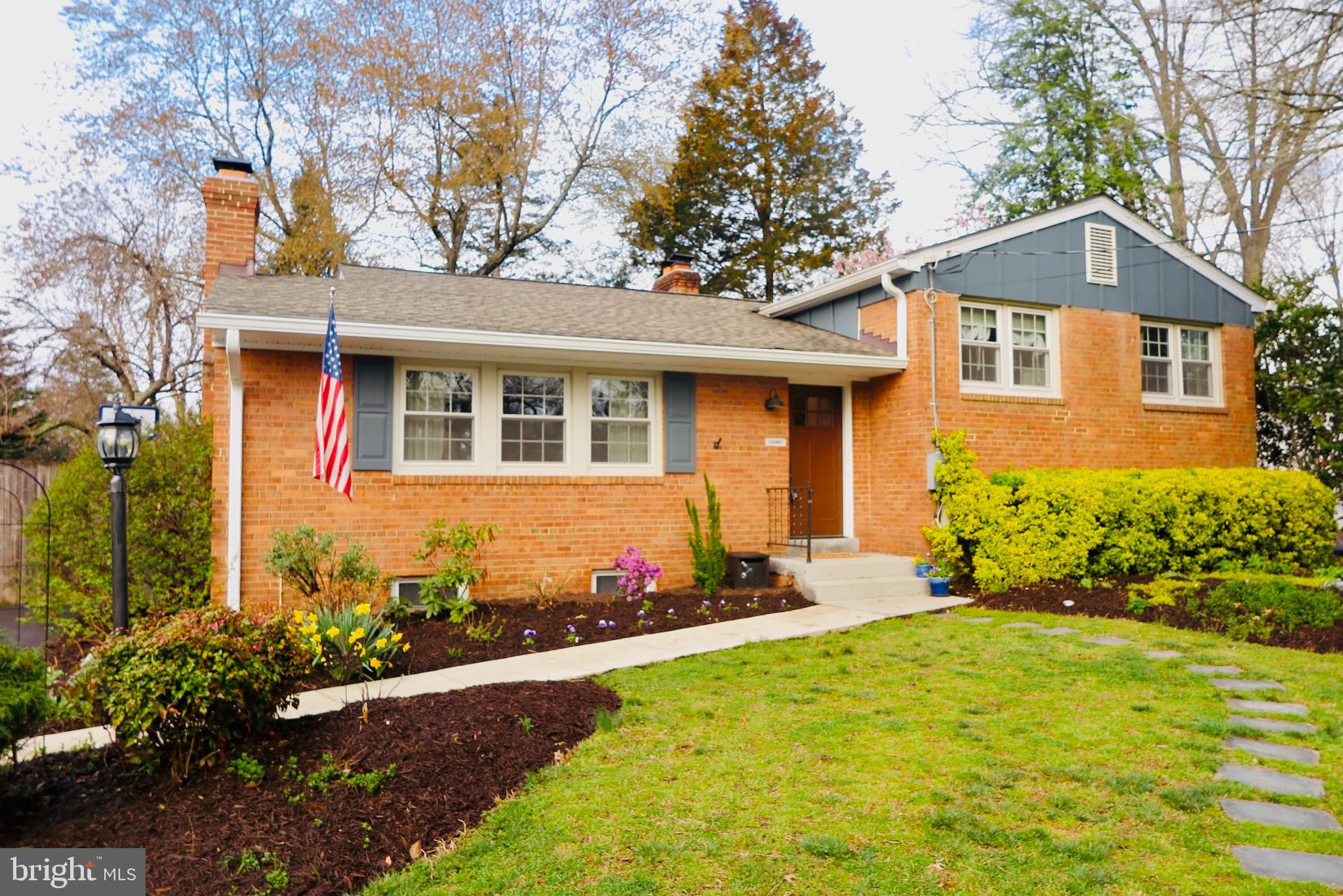 HOLLINDALE - Residential