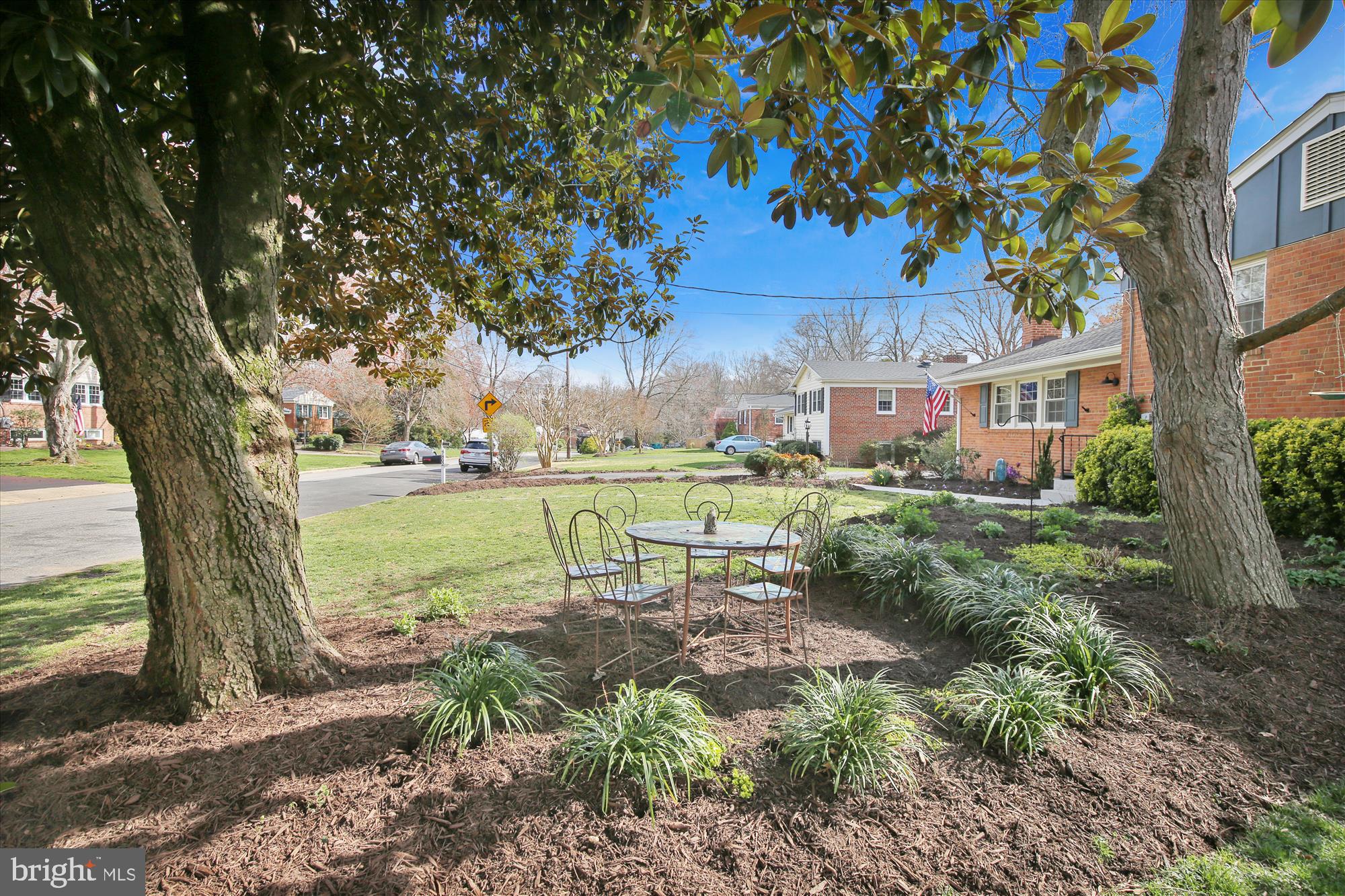 HOLLINDALE - Residential