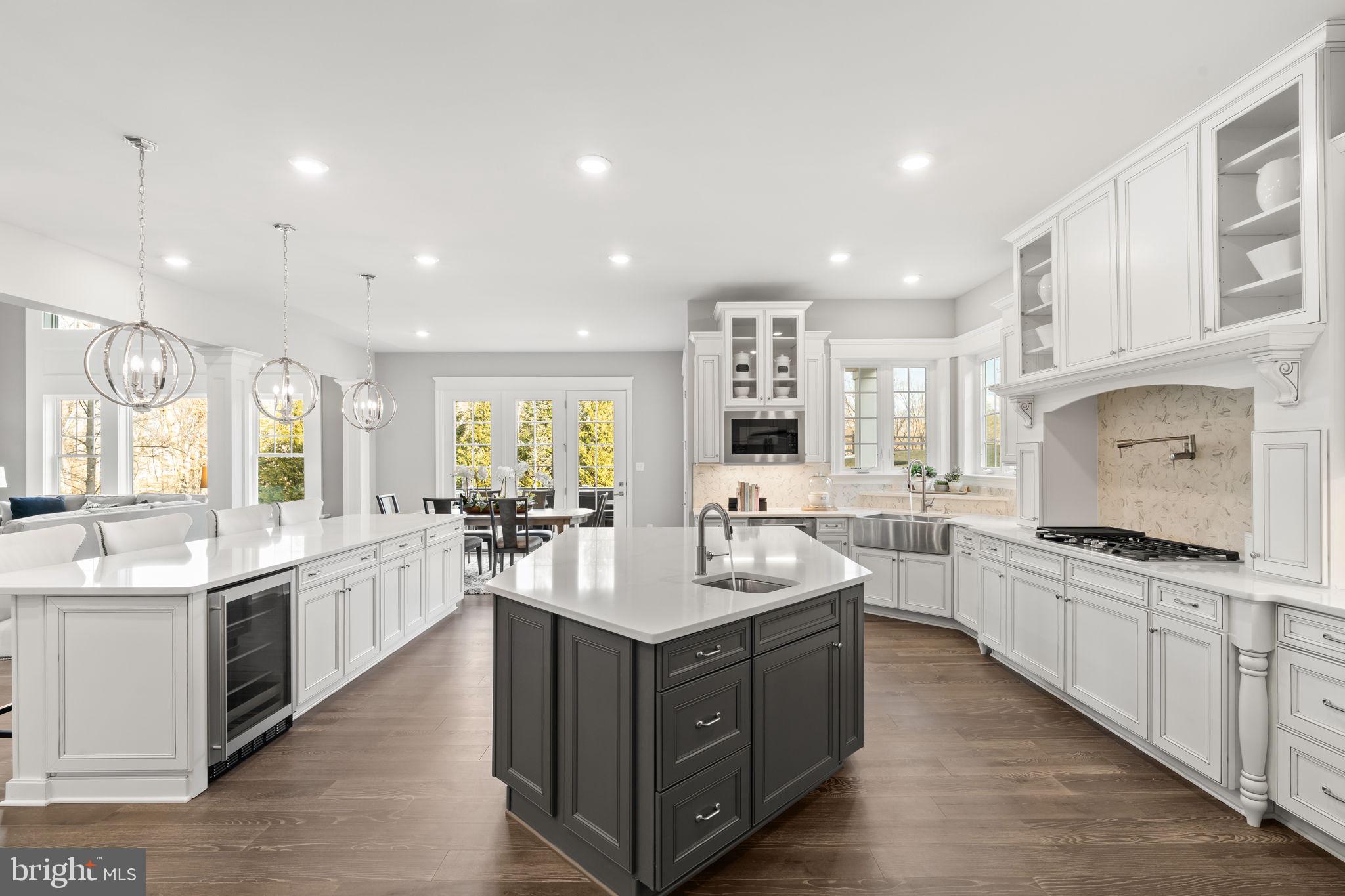 GREYSTONE - Residential