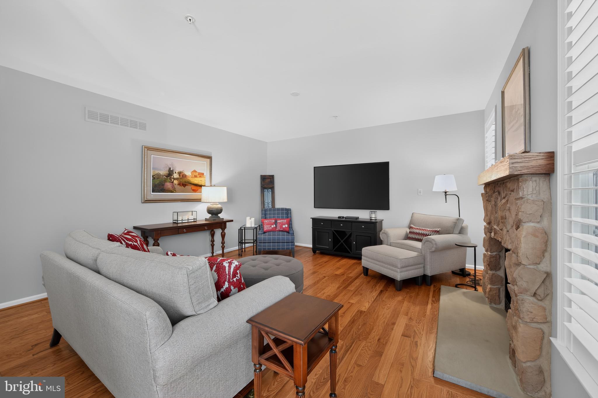 WHITELAND WOODS - Residential