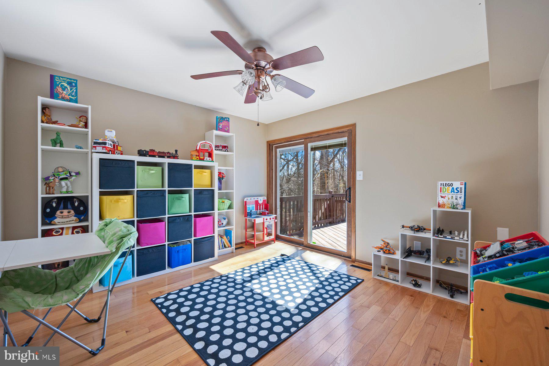 SUNSHINE ACRES - Residential