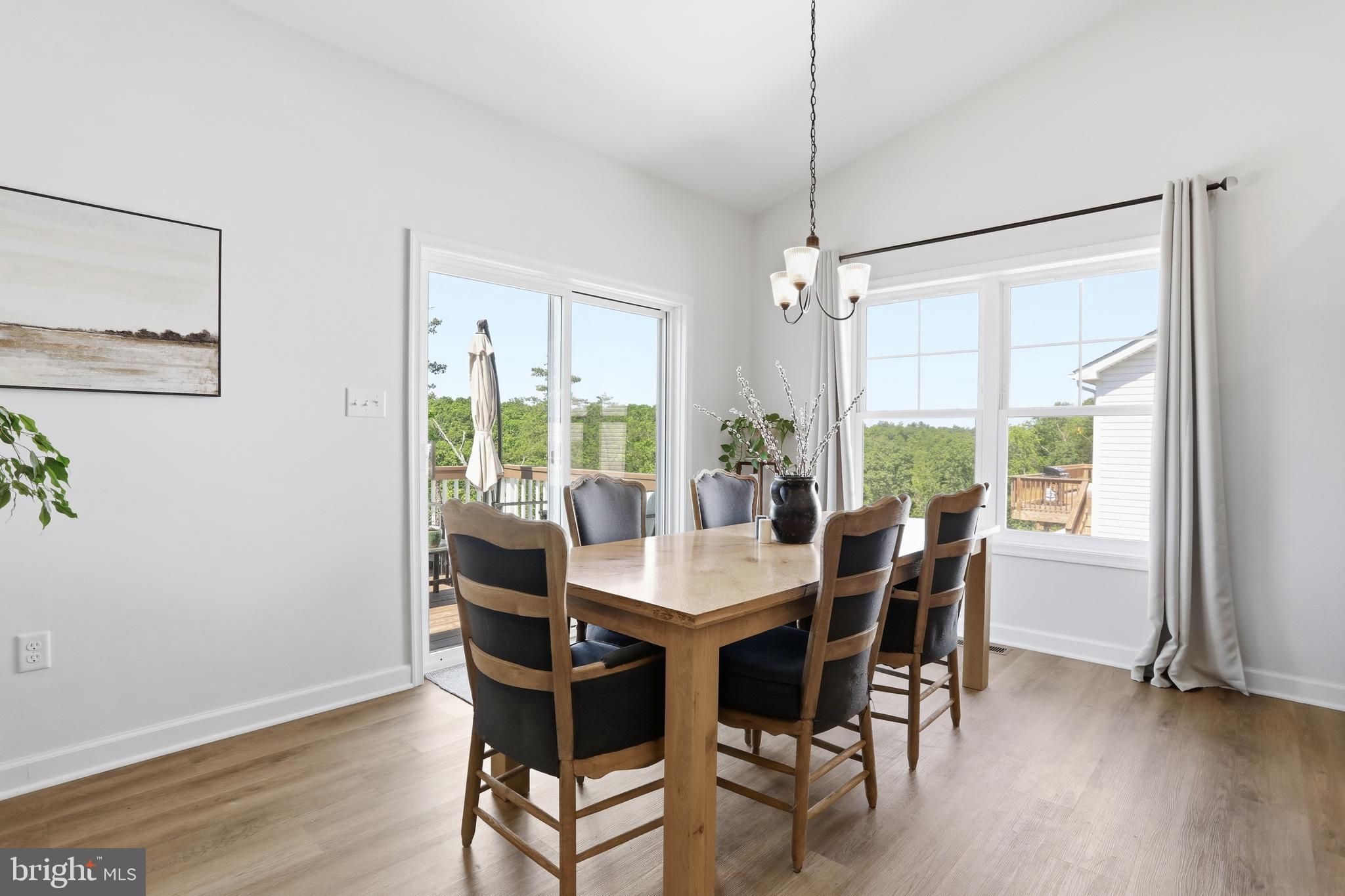 MIDDLE CREEK VISTAS - Residential