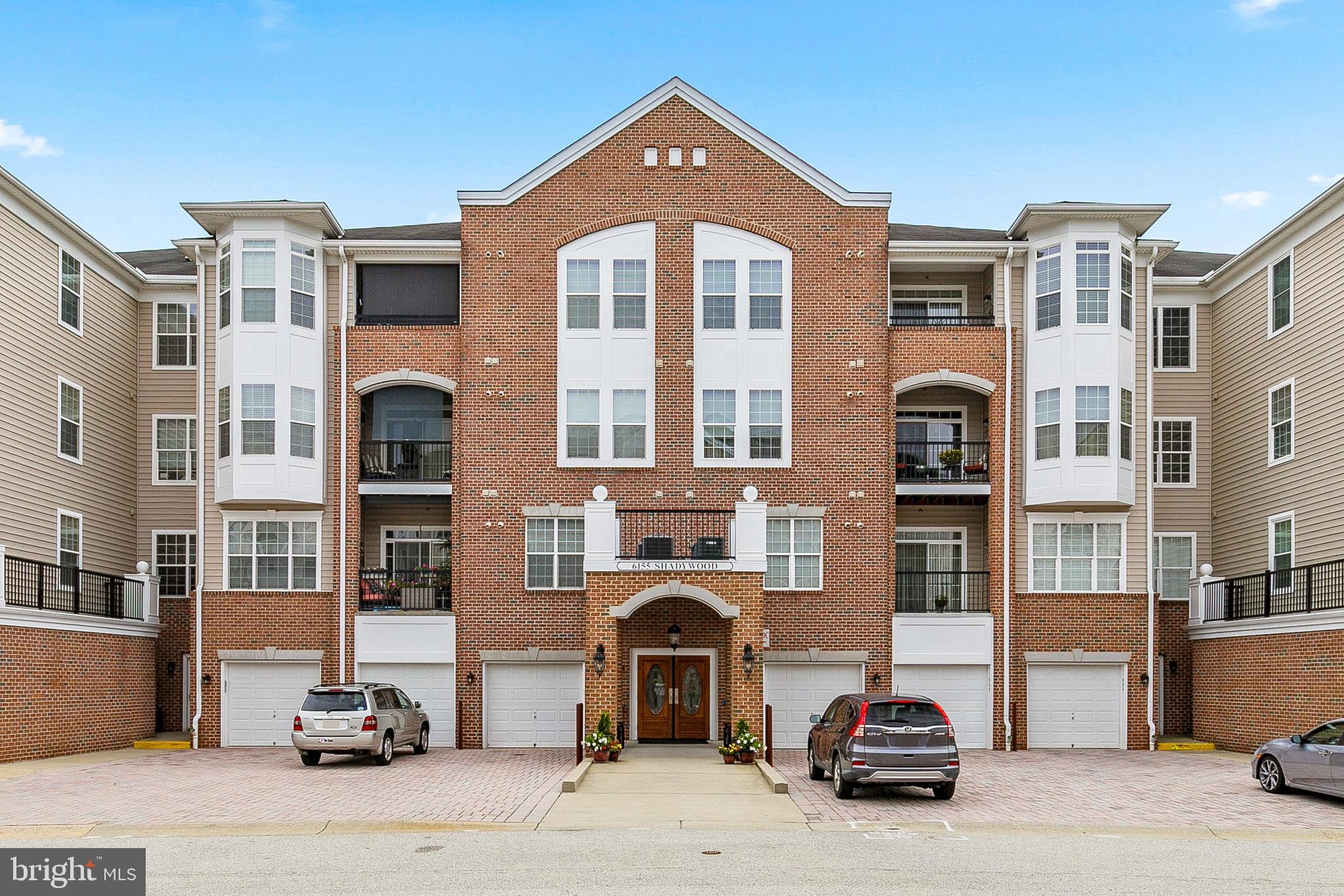 GATHERINGS AT LYNDWOOD - Residential