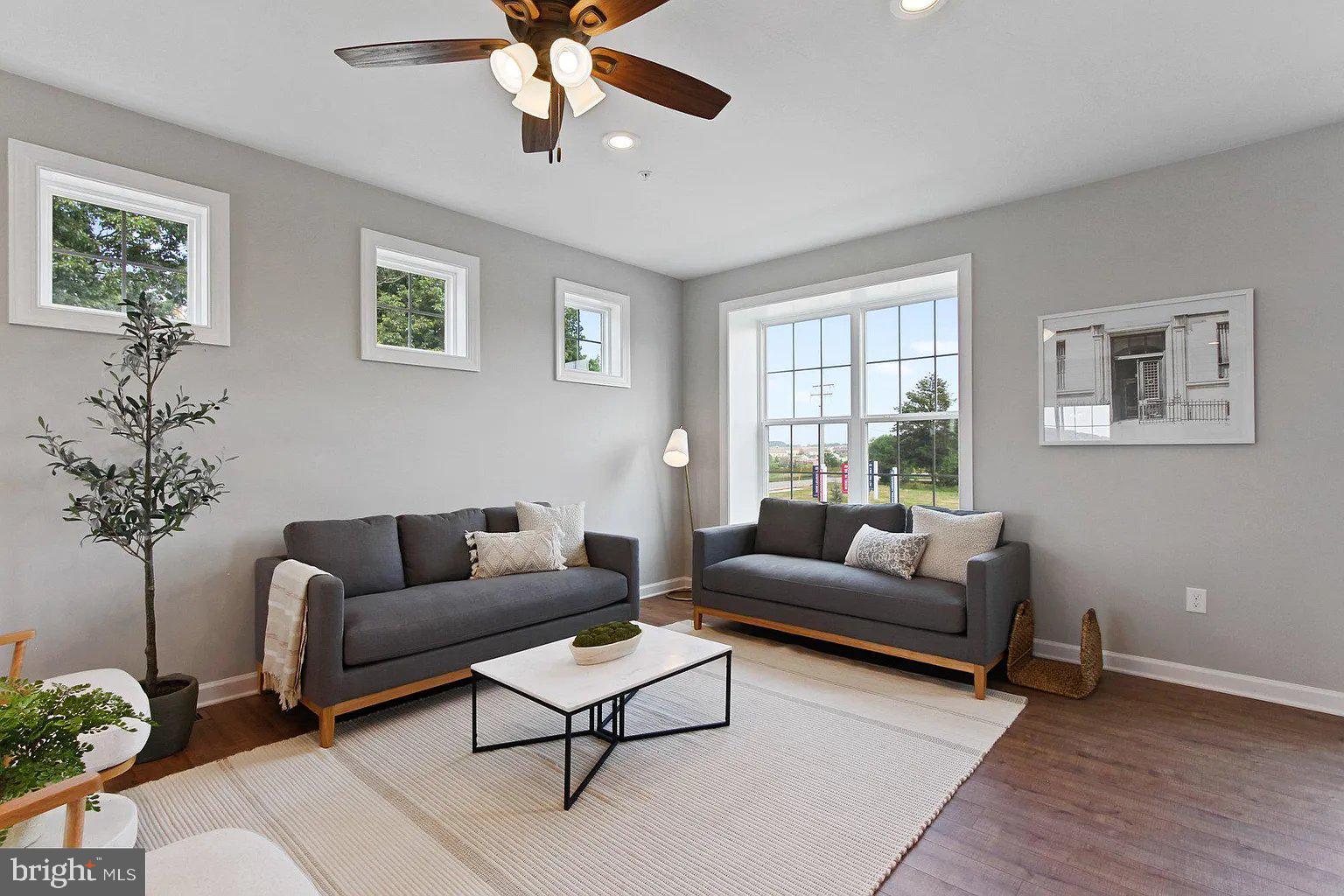 DALLASTOWN - Residential Lease
