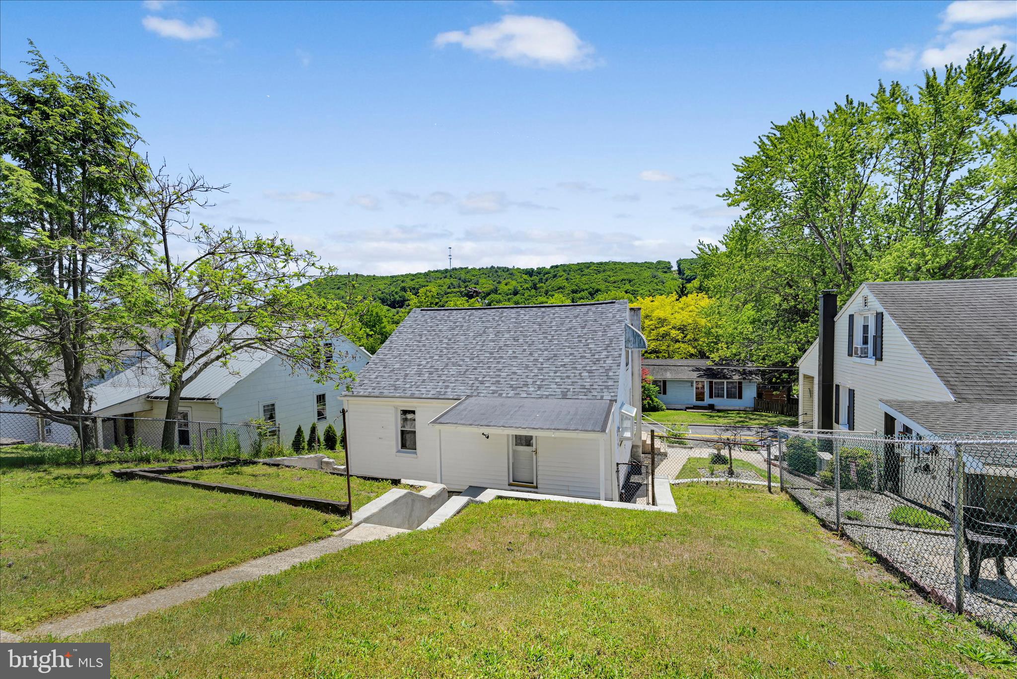 SCHUYLKILL HAVEN - Residential
