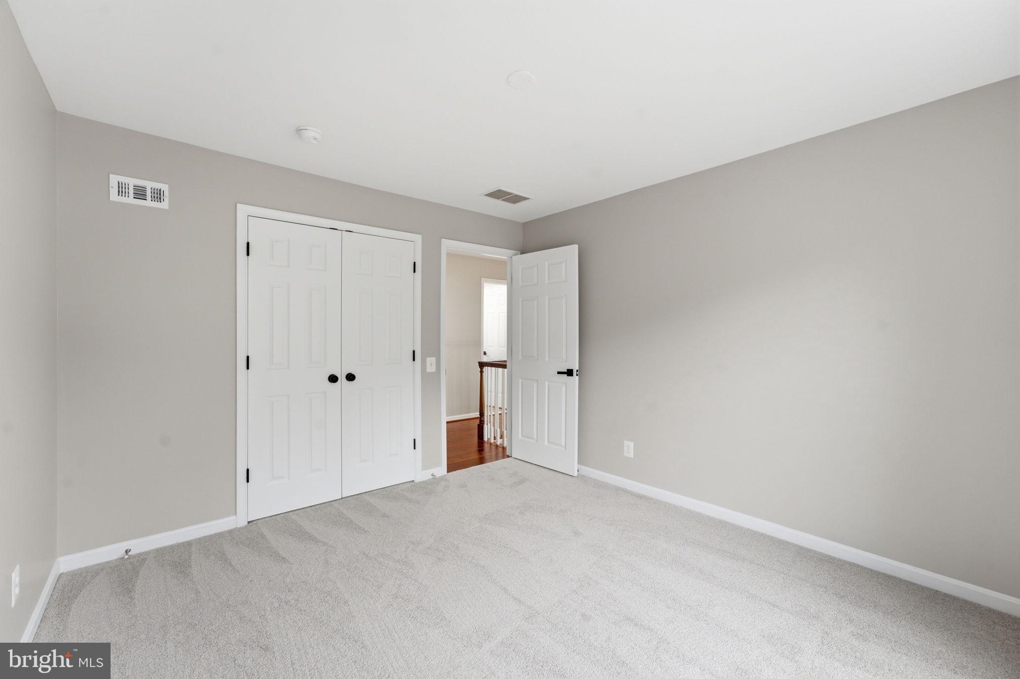 RIDINGS AT BLUE SPRINGS - Residential