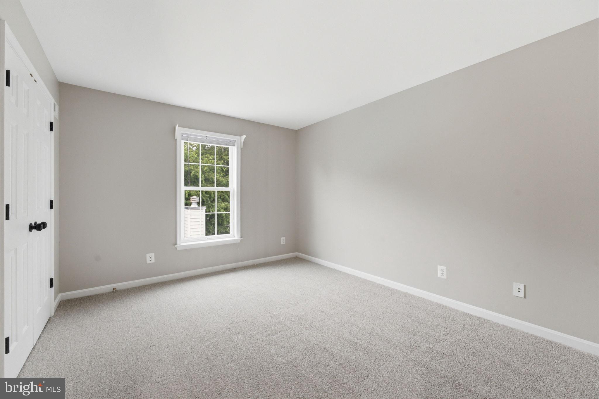 RIDINGS AT BLUE SPRINGS - Residential