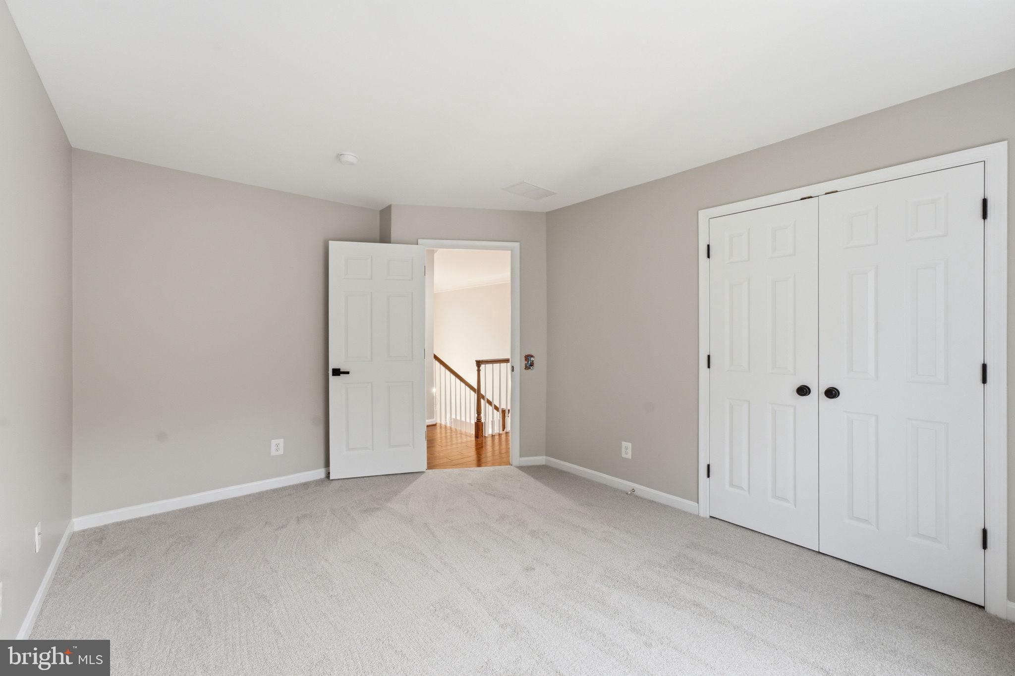 RIDINGS AT BLUE SPRINGS - Residential