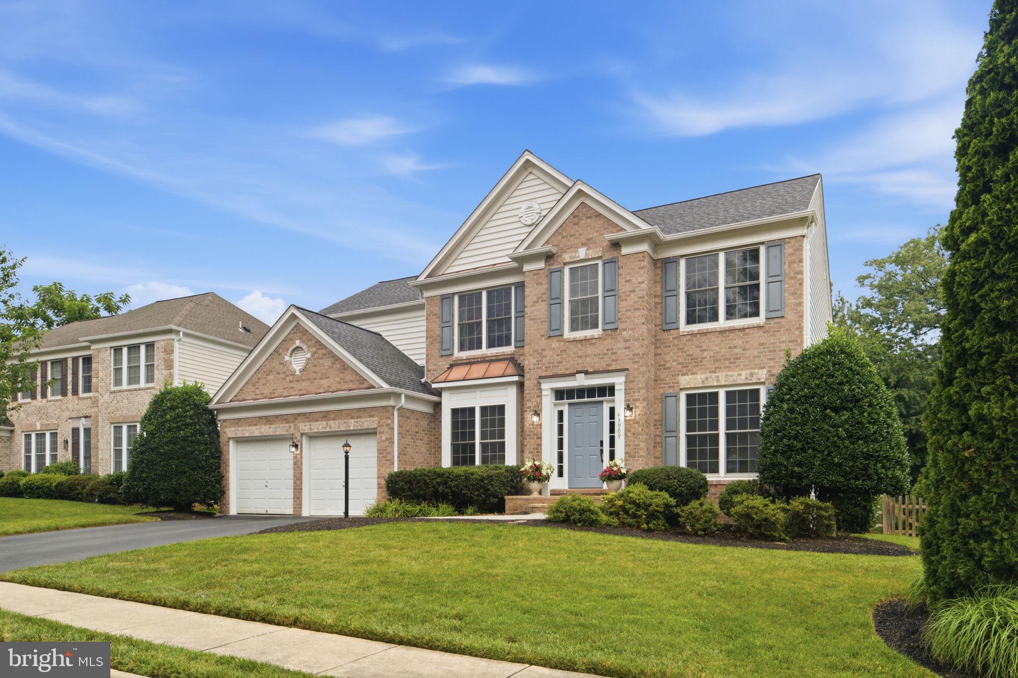 RIDINGS AT BLUE SPRINGS - Residential