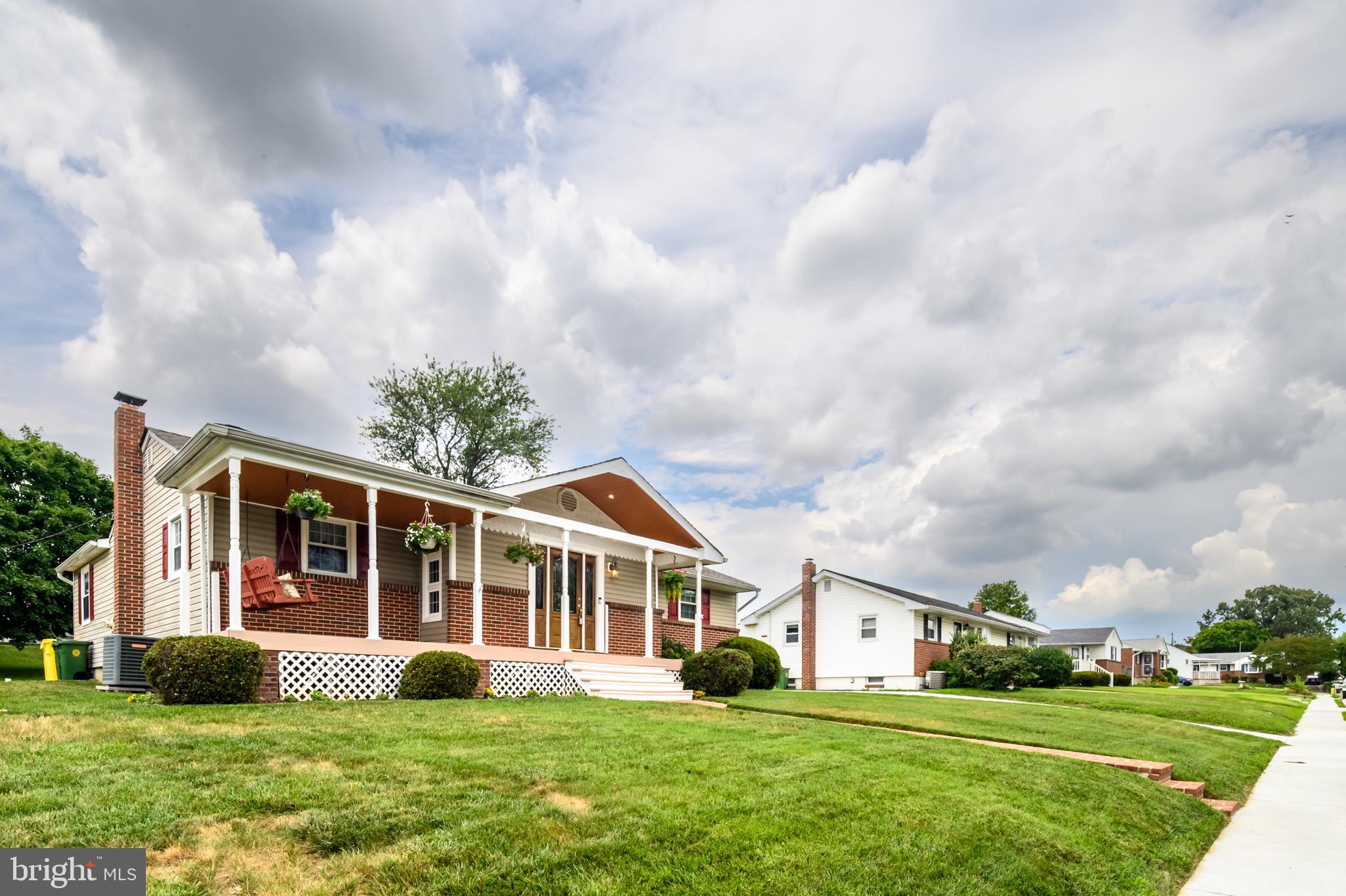 ARUNDEL HILLS - Residential
