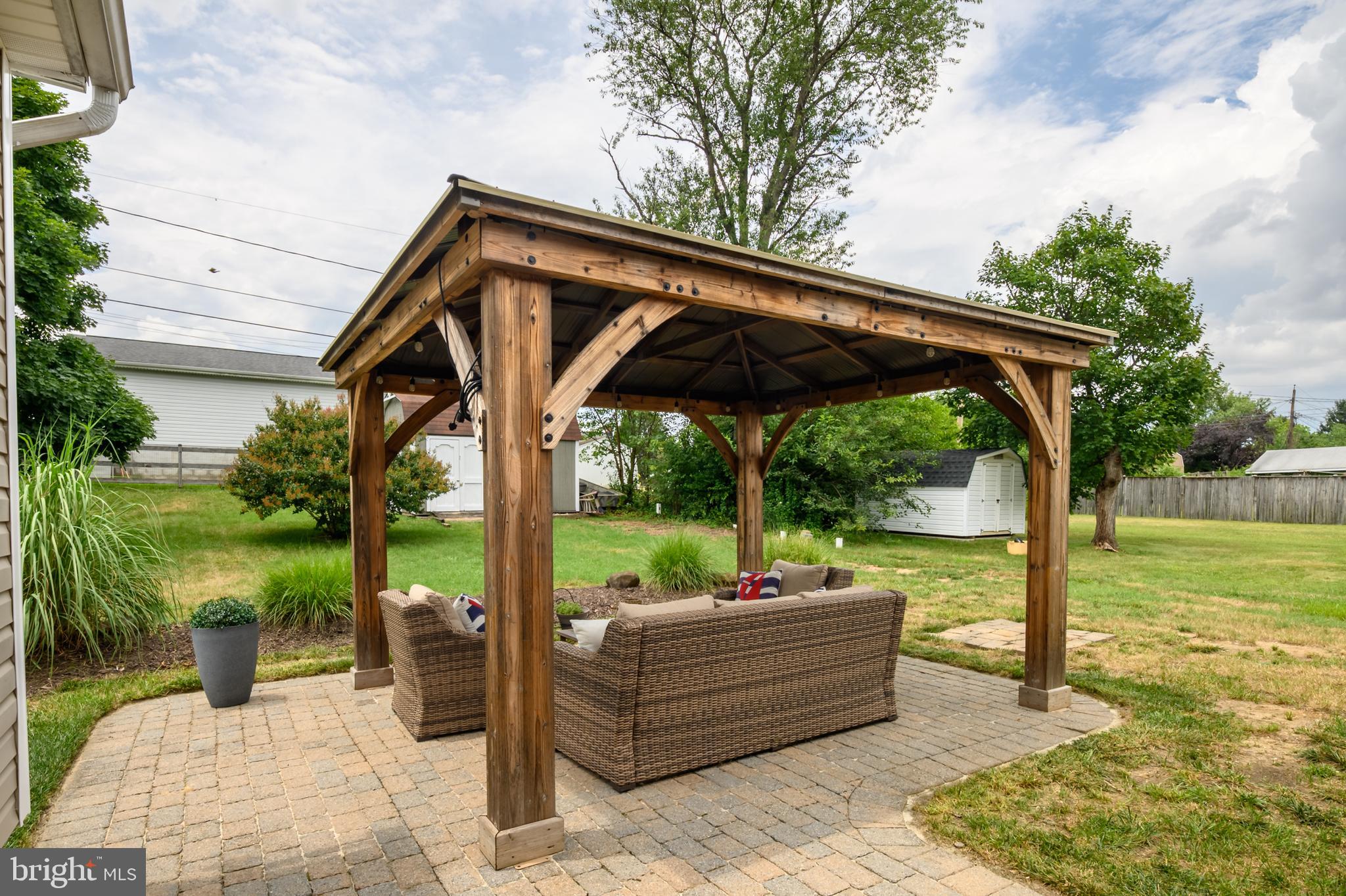 ARUNDEL HILLS - Residential
