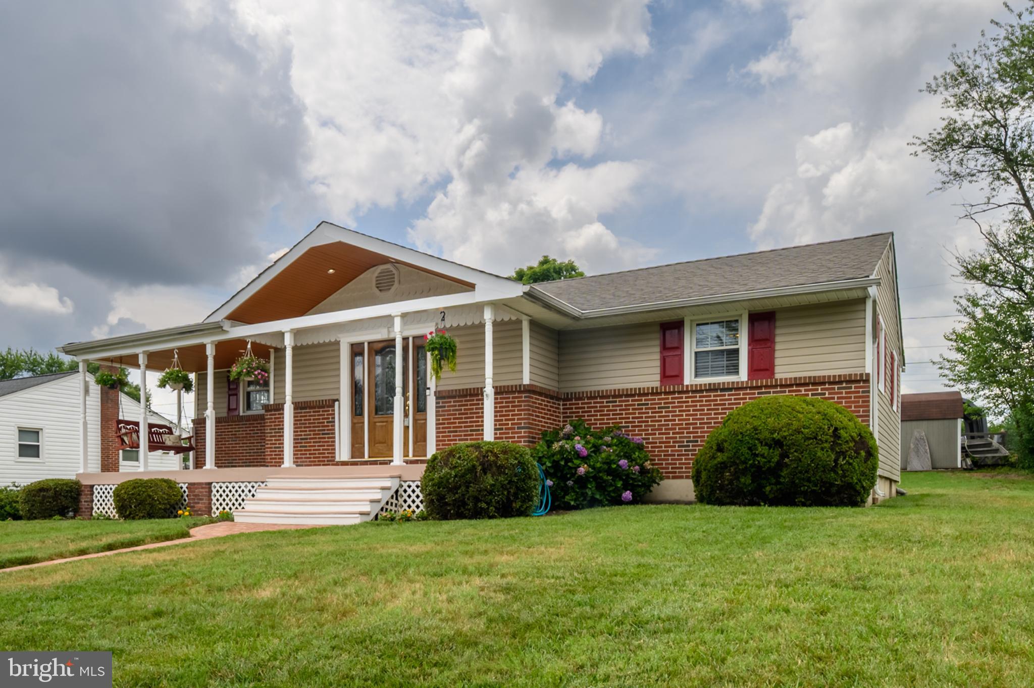 ARUNDEL HILLS - Residential