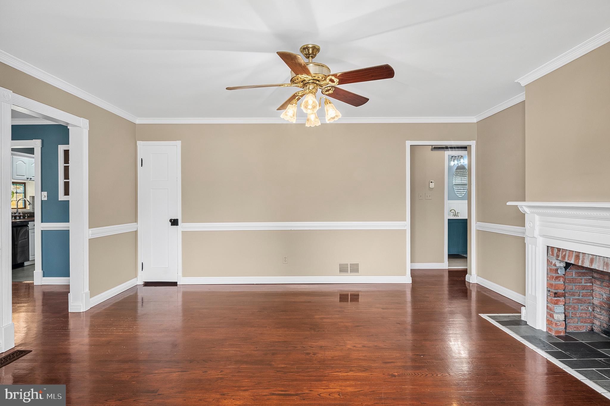 ARUNDEL HILLS - Residential