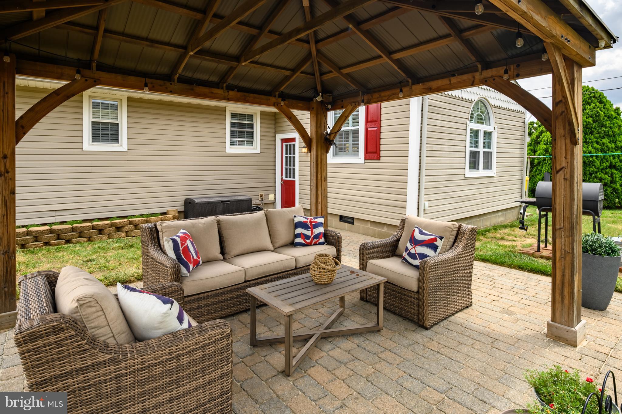ARUNDEL HILLS - Residential