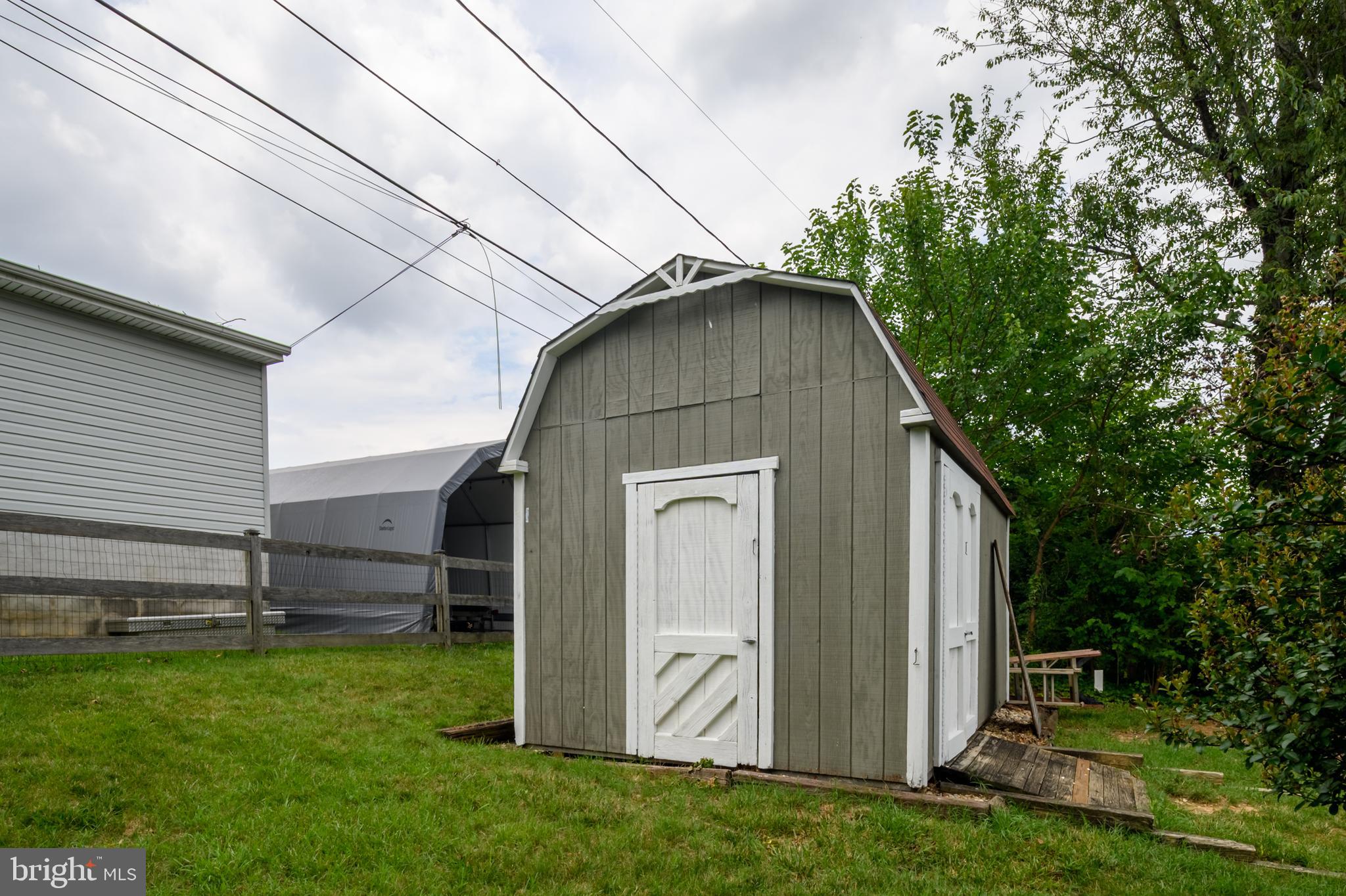 ARUNDEL HILLS - Residential