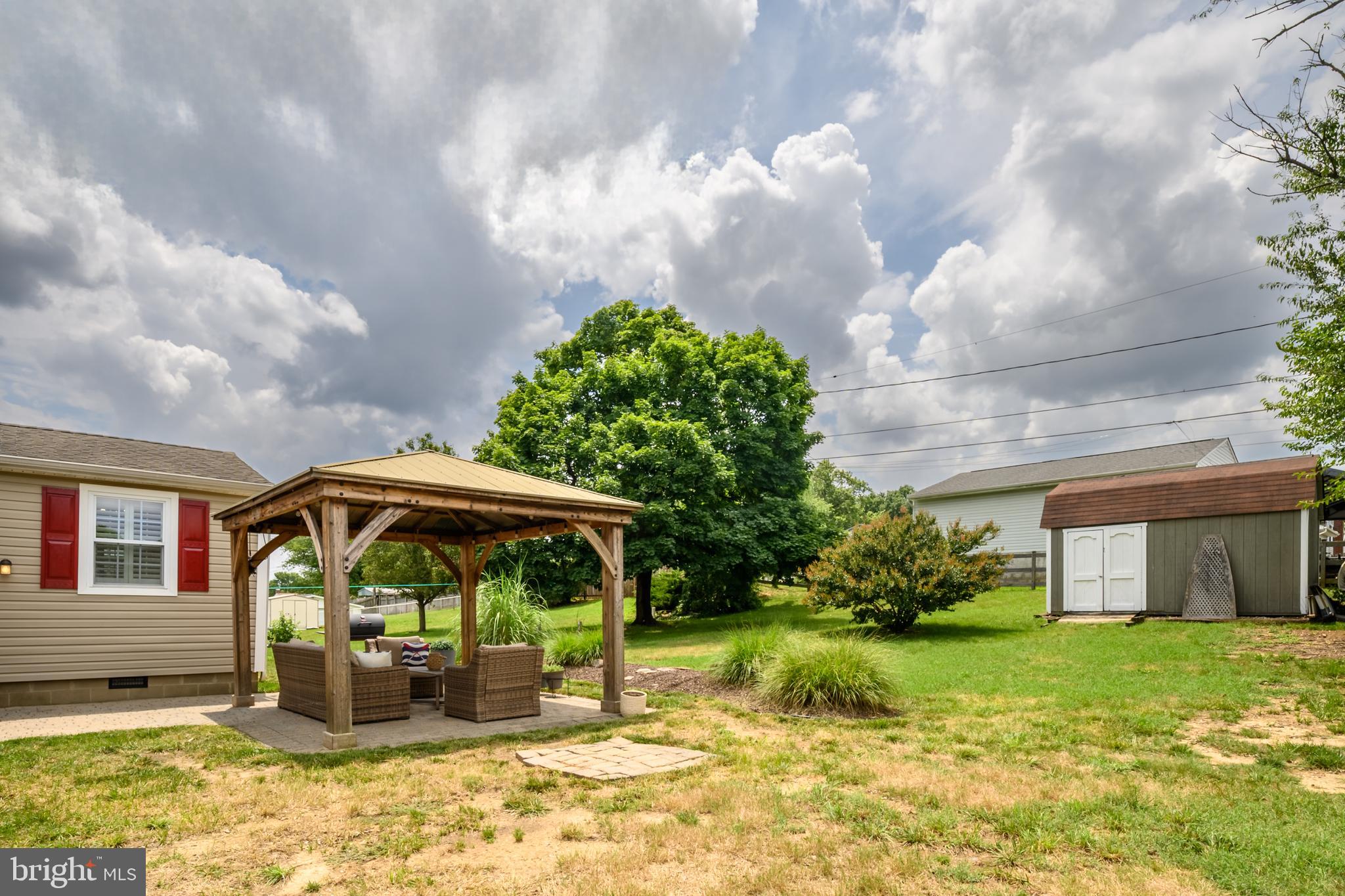 ARUNDEL HILLS - Residential