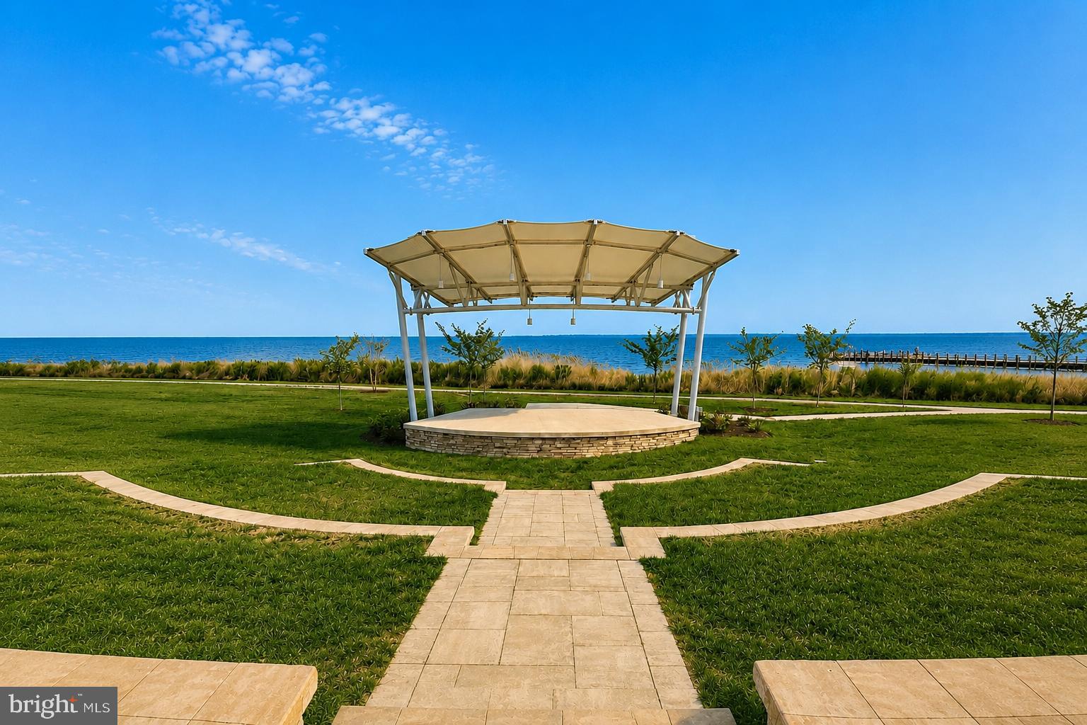 FOUR SEASONS AT KENT ISLAND - Residential