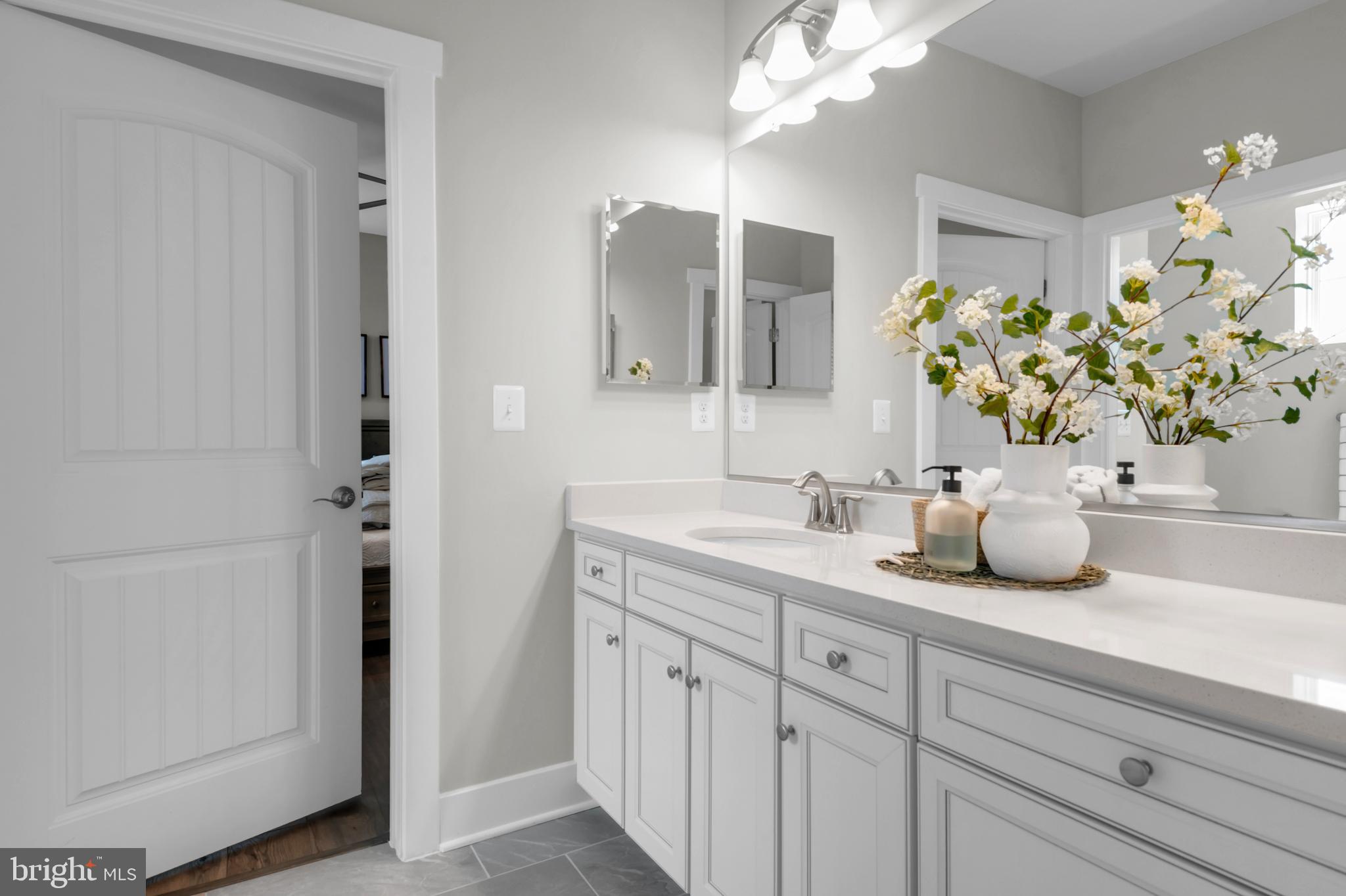 FOUR SEASONS AT KENT ISLAND - Residential