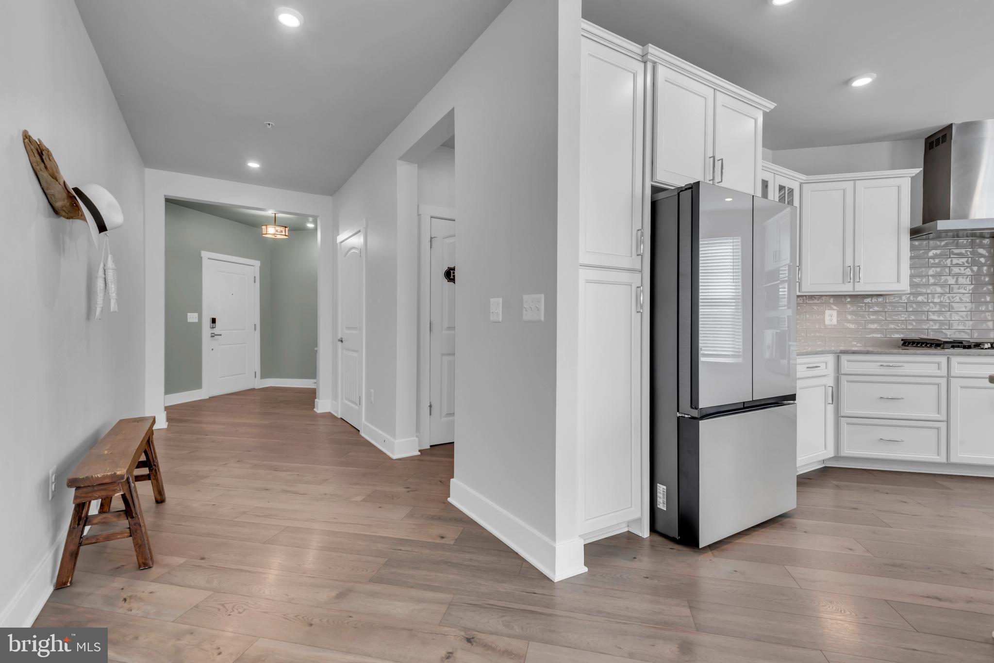 FOUR SEASONS AT KENT ISLAND - Residential