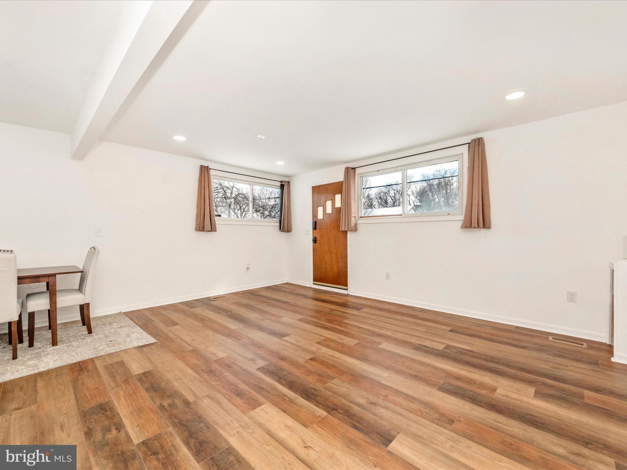 KINGS HEIGHTS - Residential