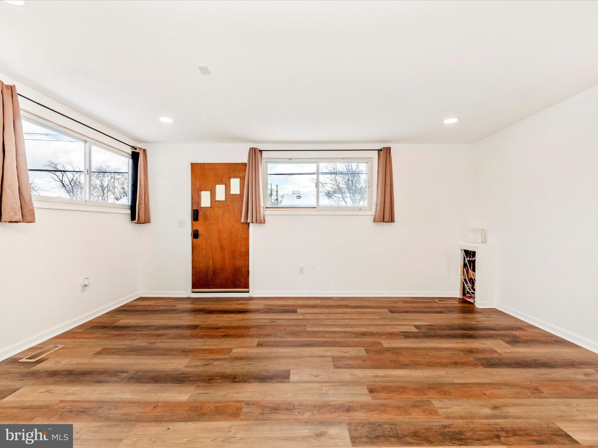 KINGS HEIGHTS - Residential