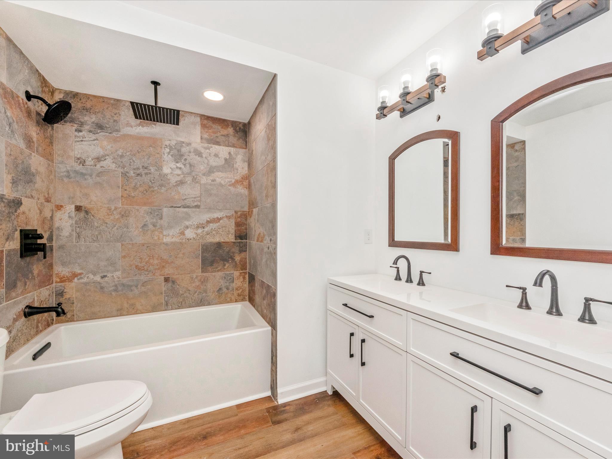KINGS HEIGHTS - Residential