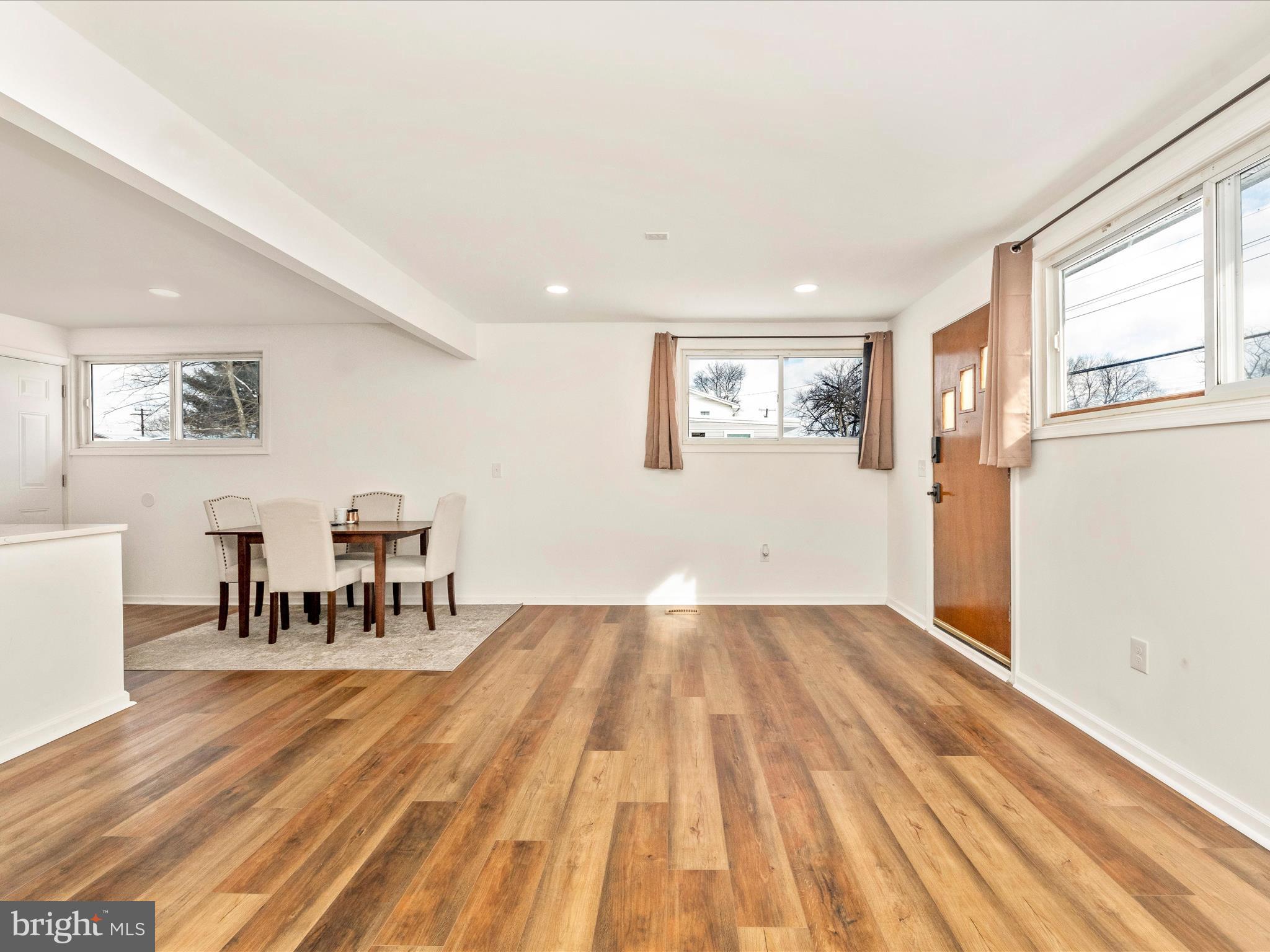 KINGS HEIGHTS - Residential