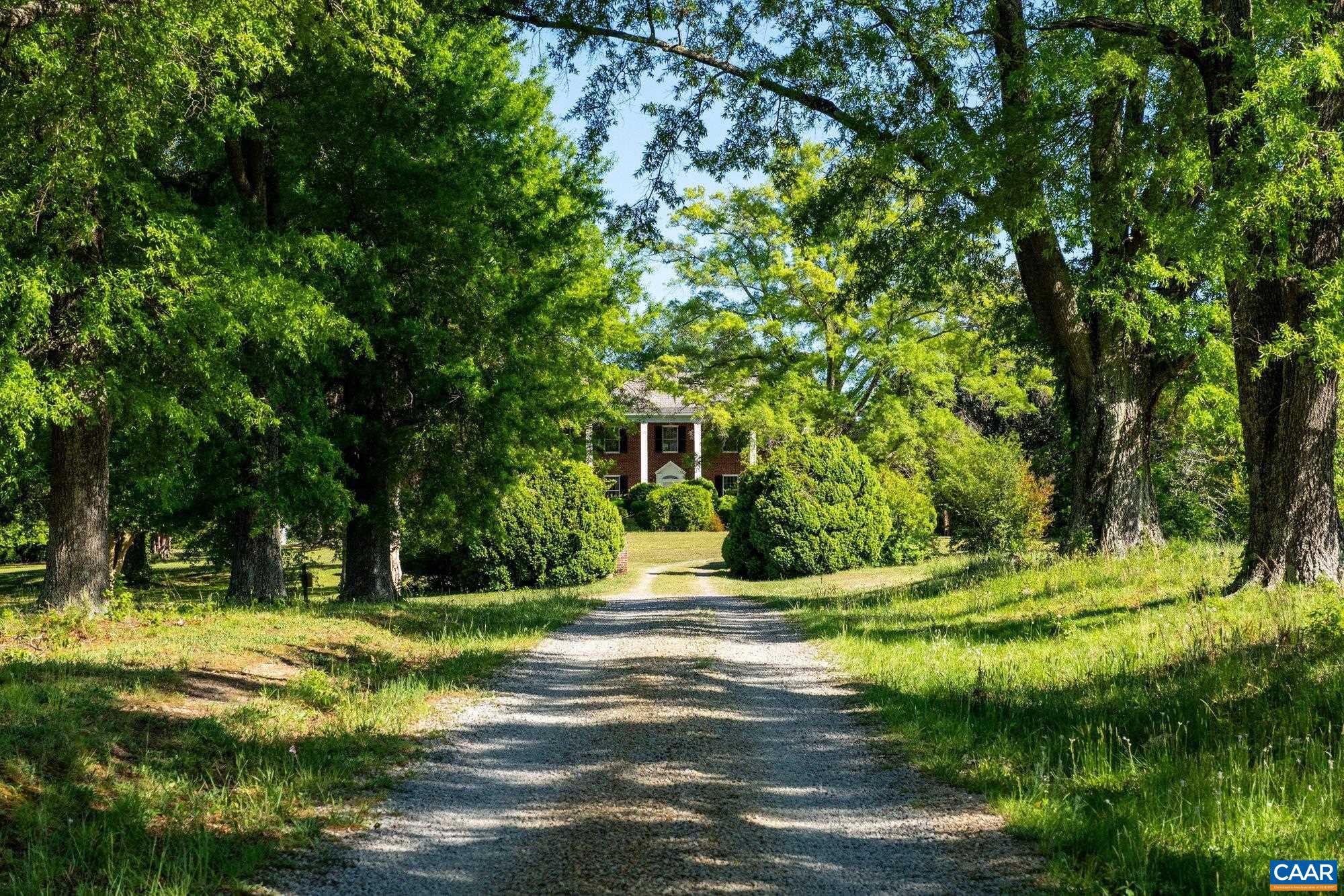 UNKNOWN - Farm