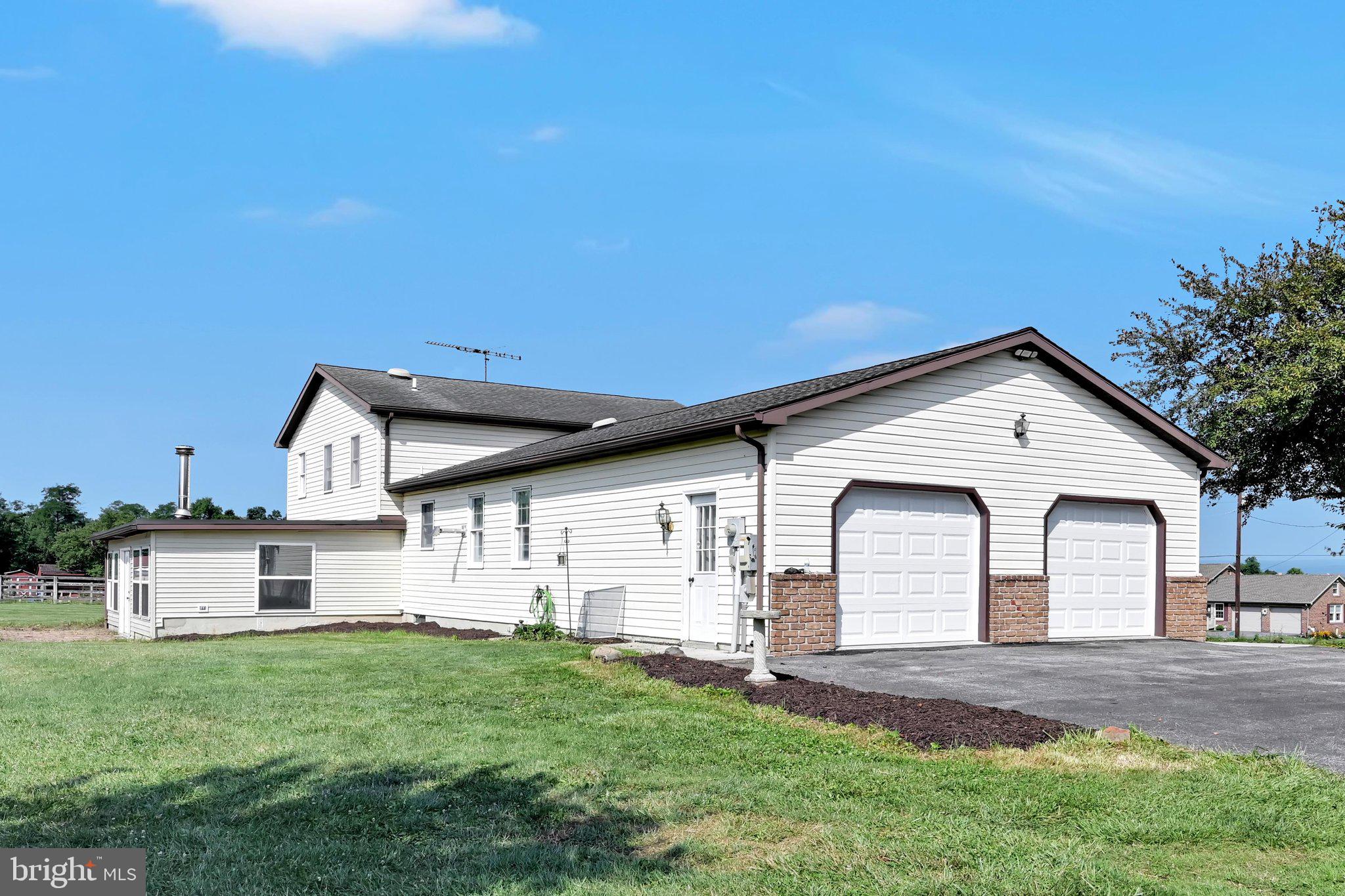 STRABAN TOWNSHIP - Residential