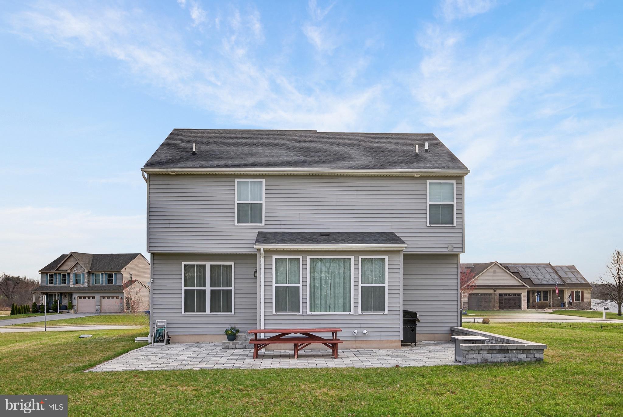 HAMPTON HEIGHTS - Residential