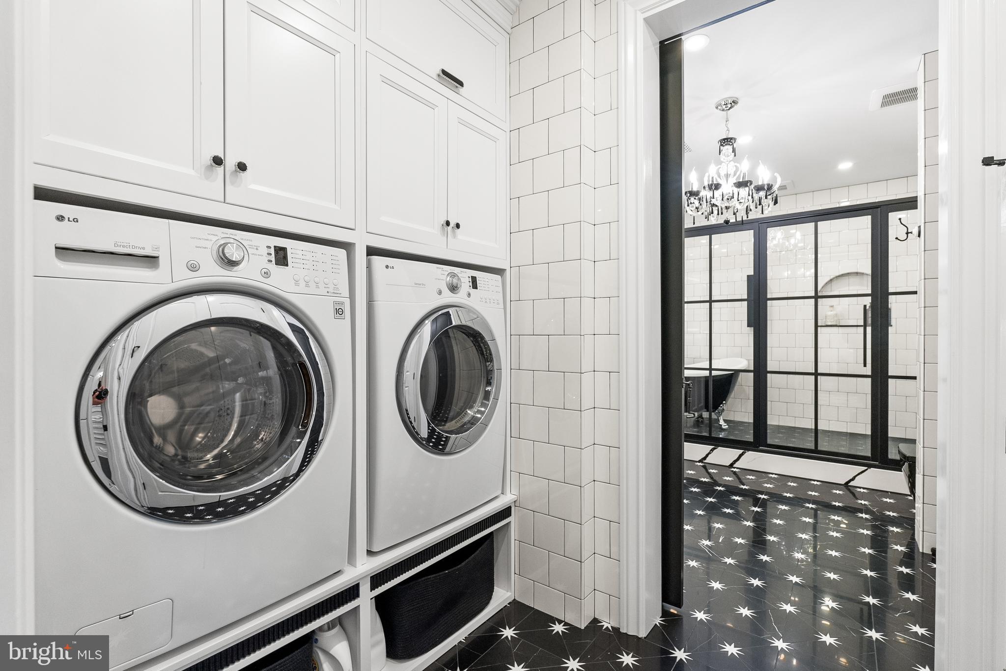 GRANDVIEW AT ANNAPOLIS TOWNE CENTRE - Residential