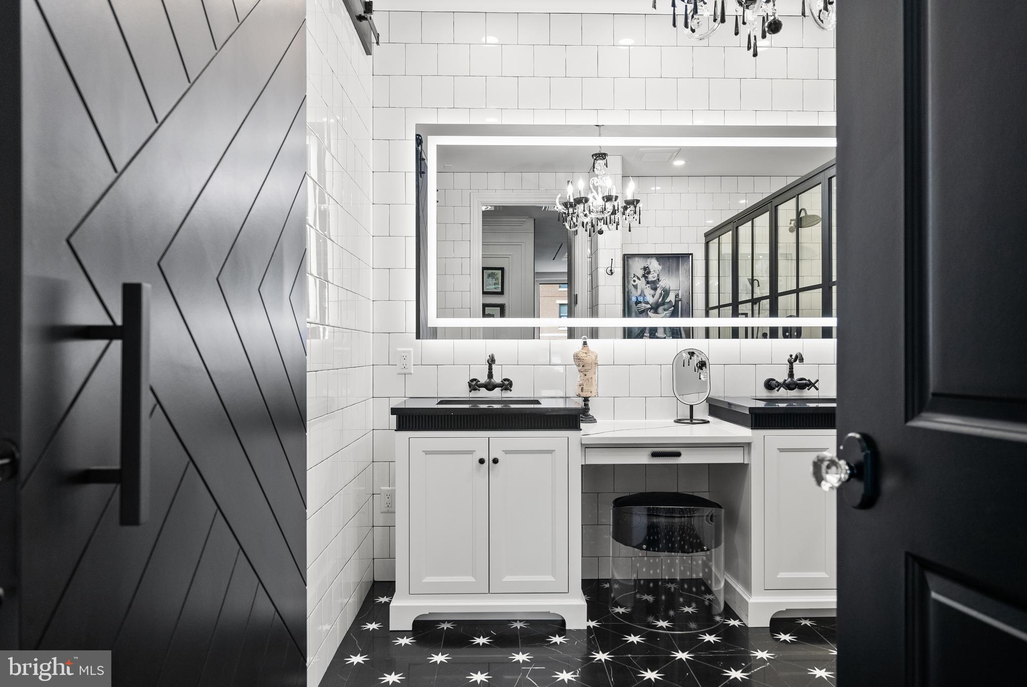 GRANDVIEW AT ANNAPOLIS TOWNE CENTRE - Residential