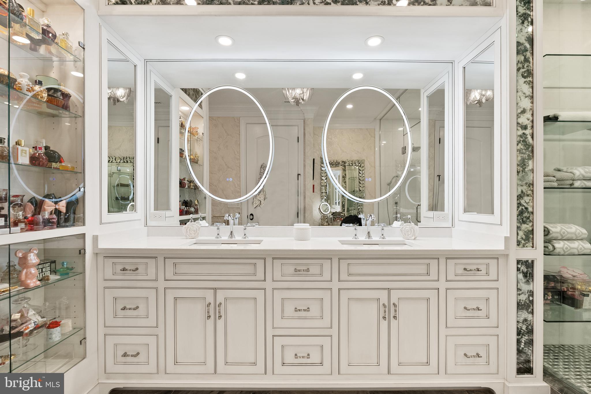 GRANDVIEW AT ANNAPOLIS TOWNE CENTRE - Residential