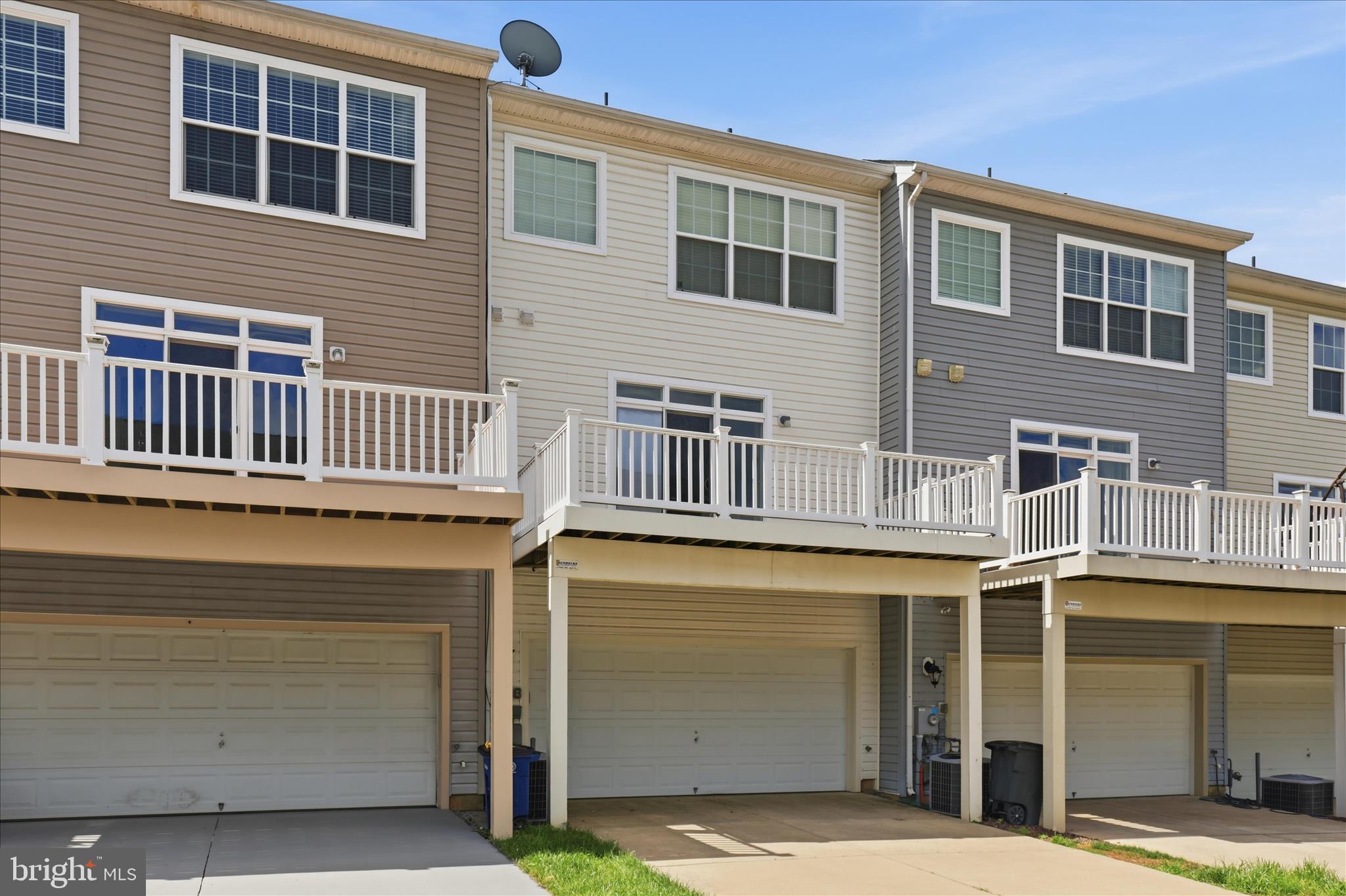 GREENWAY VILLAGE - Residential