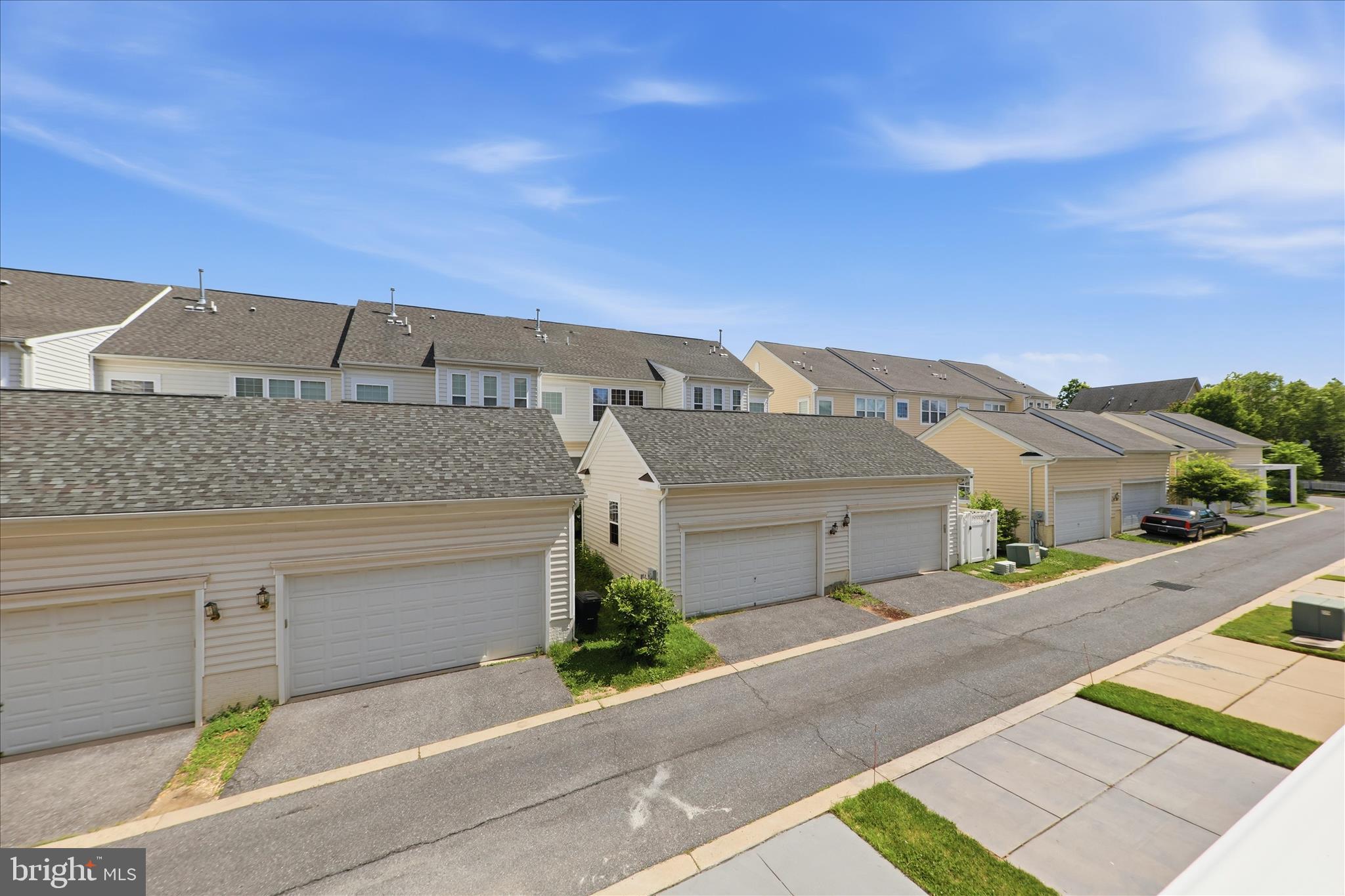 GREENWAY VILLAGE - Residential